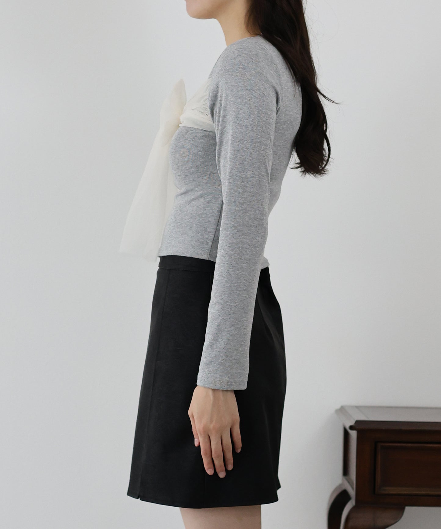 【SALE】チュールビッグリボン長袖Tシャツ