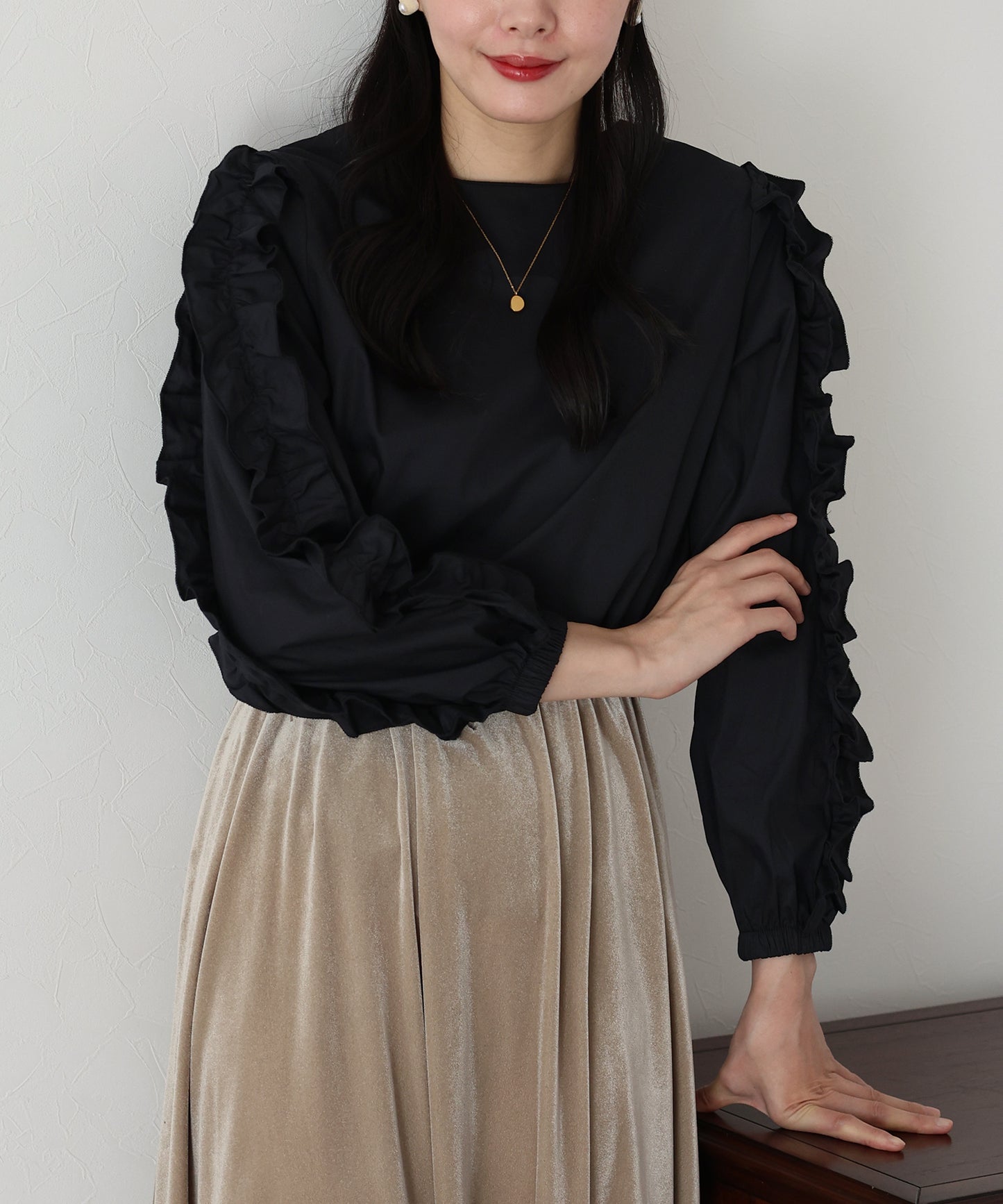 【SALE】フリルスリーブブラウス