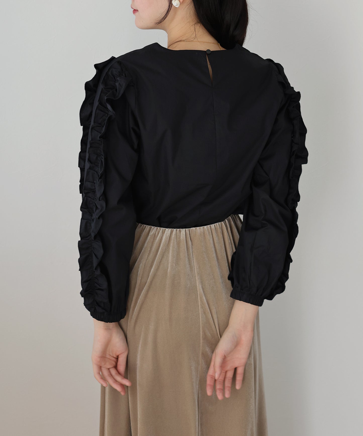 【SALE】フリルスリーブブラウス
