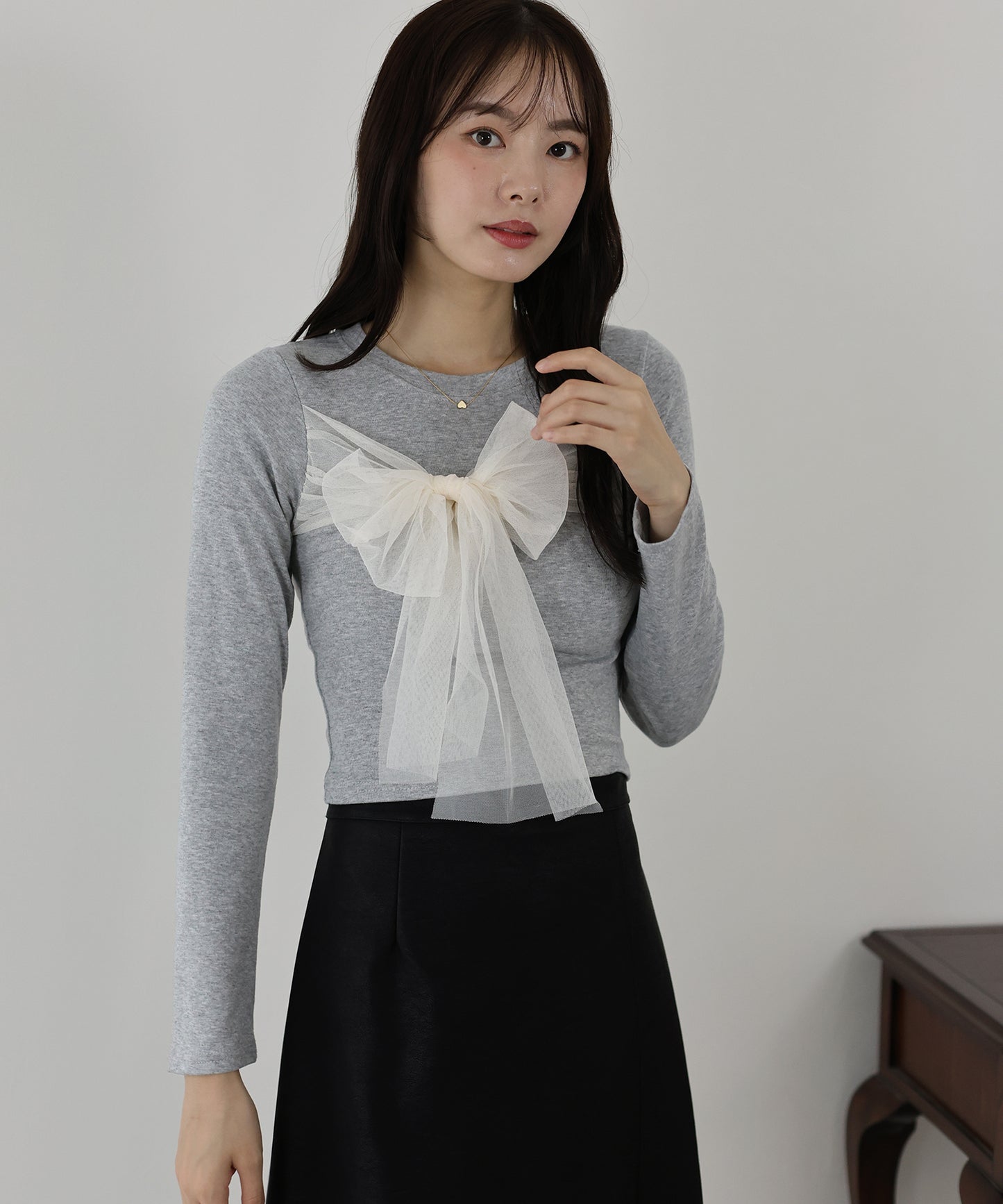【SALE】チュールビッグリボン長袖Tシャツ