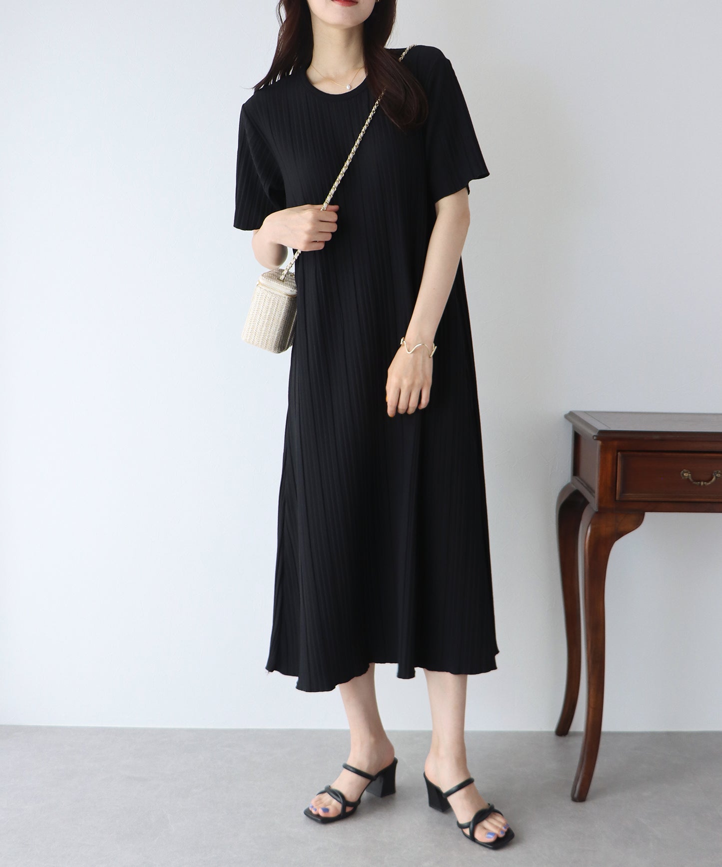【TIME SALE】プリーツワンピース