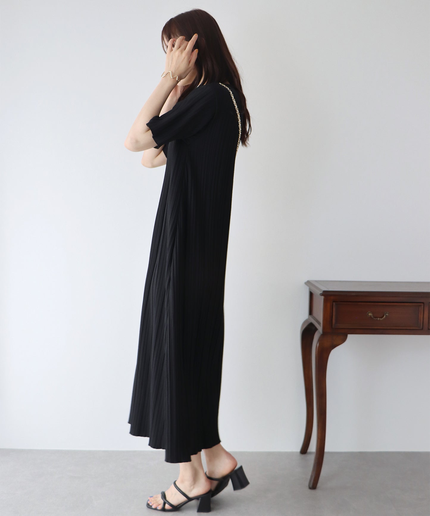 【TIME SALE】プリーツワンピース