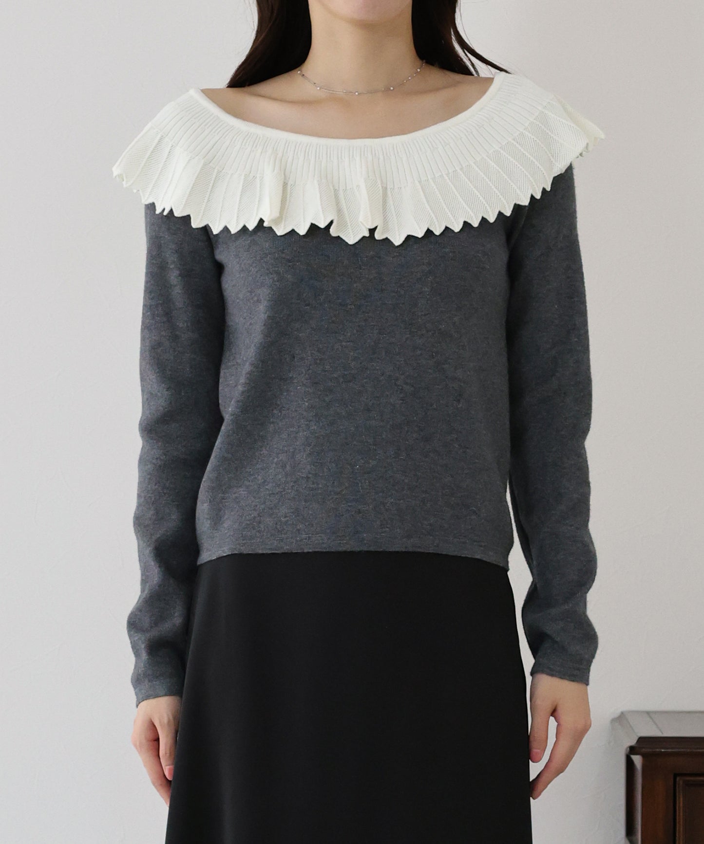 レース襟ニット