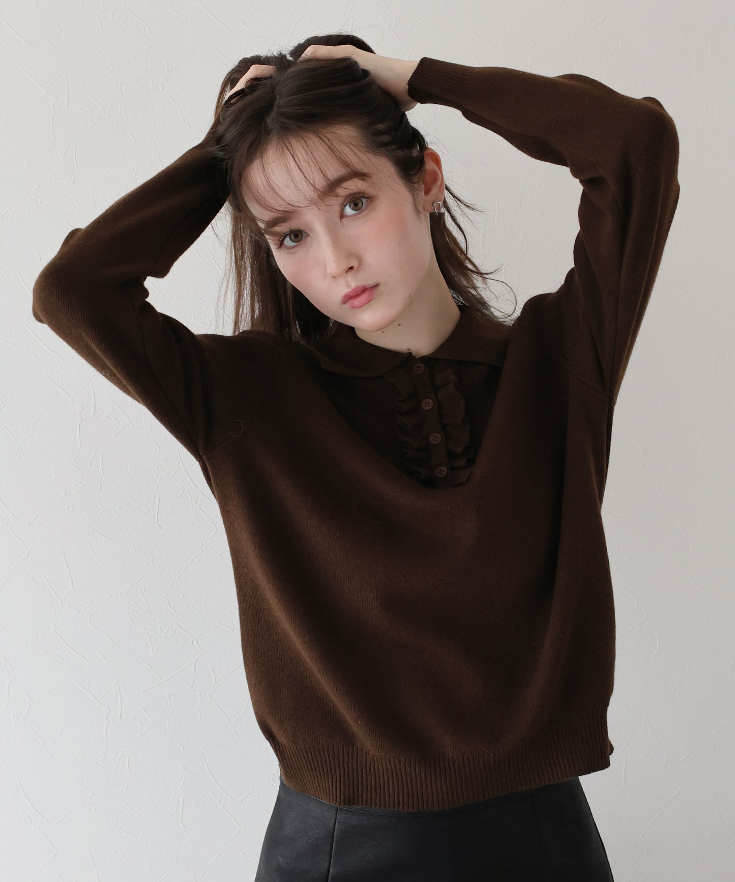 【早割5%OFF】ウール混フロントフリルポロニット