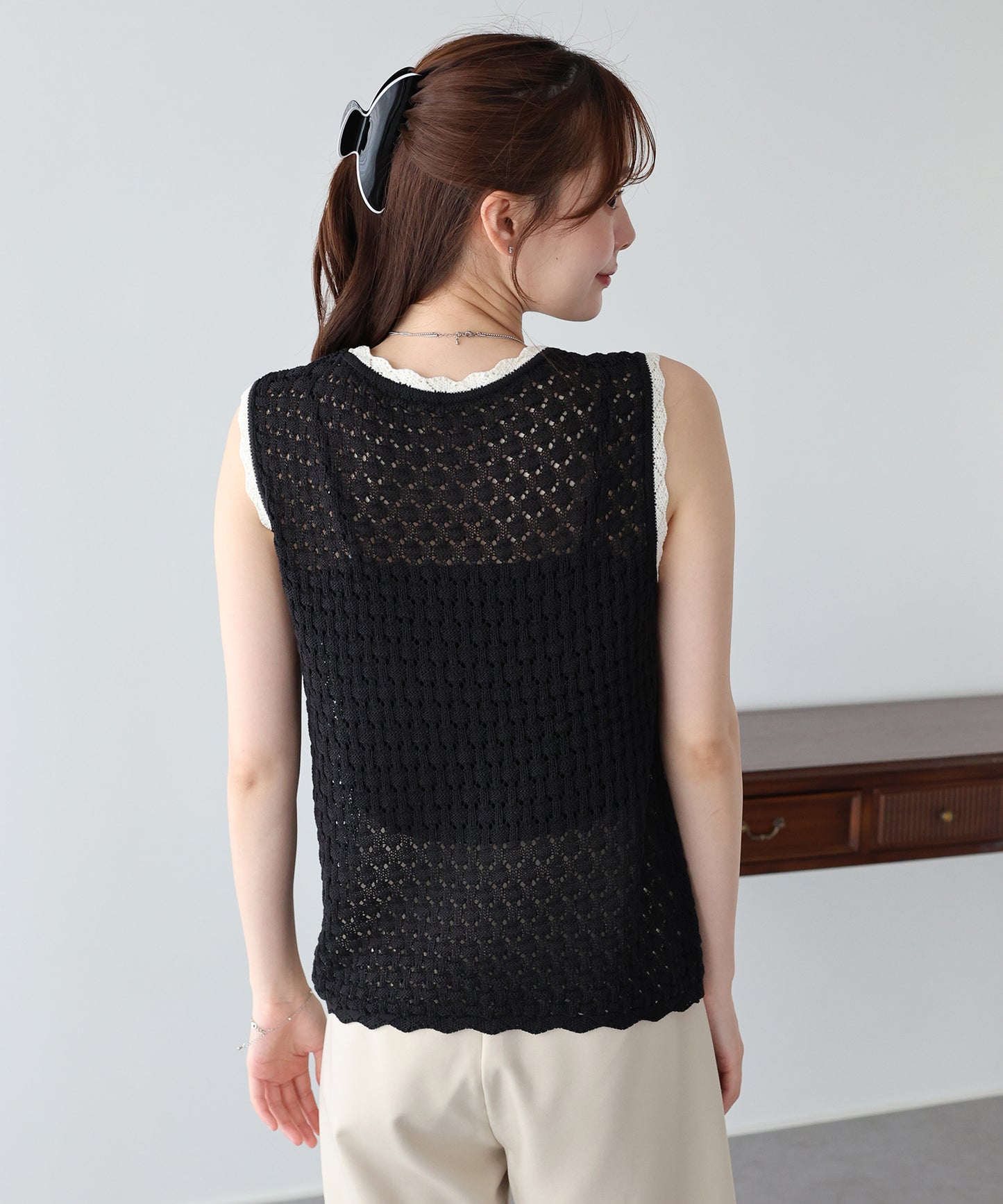 【早割5%OFF】バイカラースカラップニットベスト【メール便】