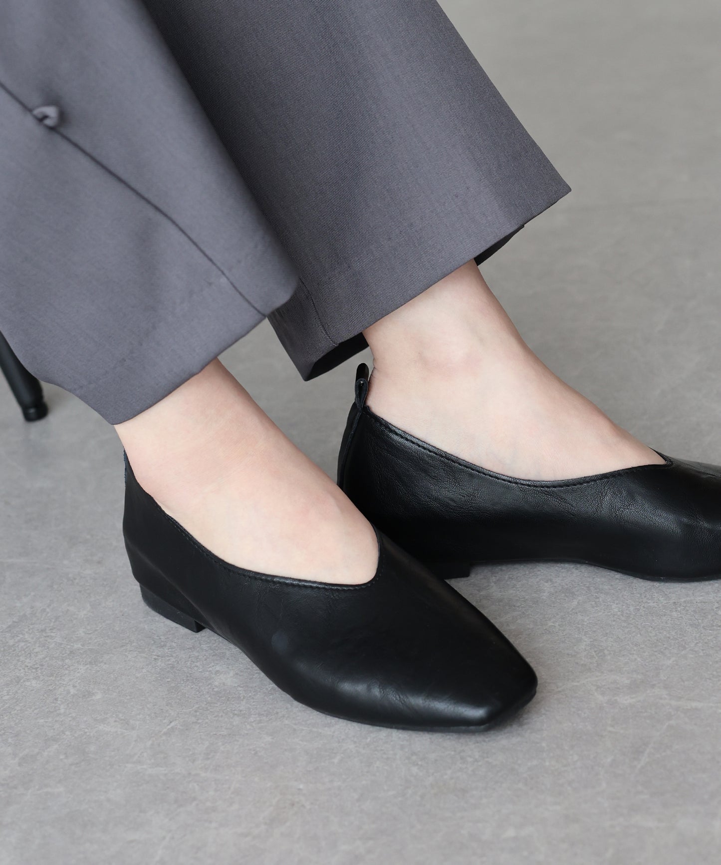 【新商品限定5%OFF(火】クッションスクエアトゥパンプス