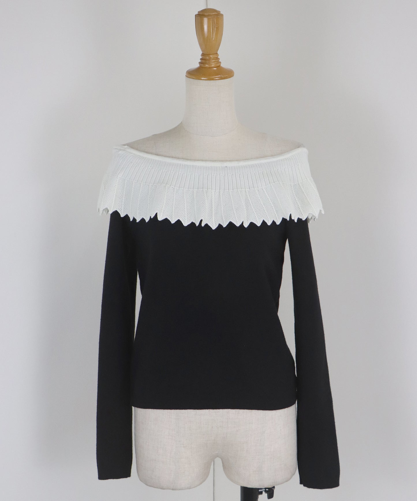 レース襟ニット