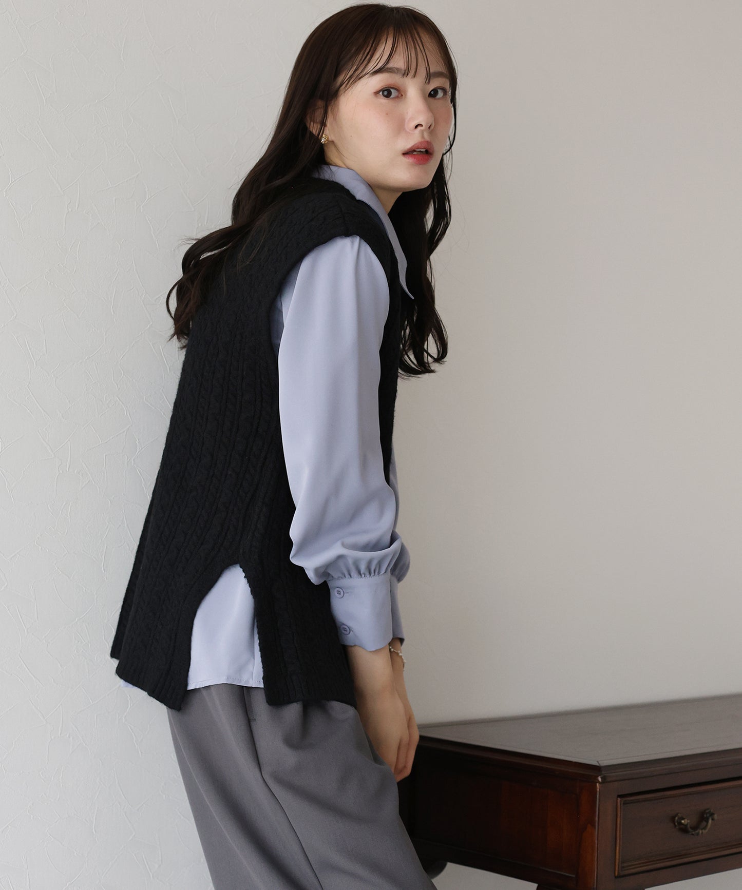【早割5%OFF】ケーブルオーバーニットベスト