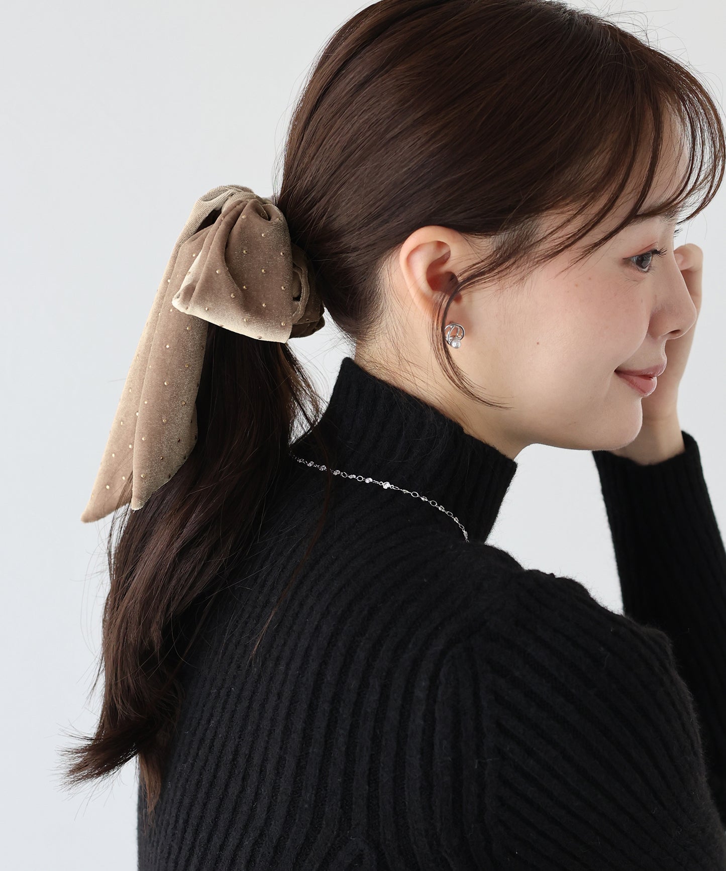 【早割5%OFF】スタッズベロアリボンシュシュ【ネコポス】