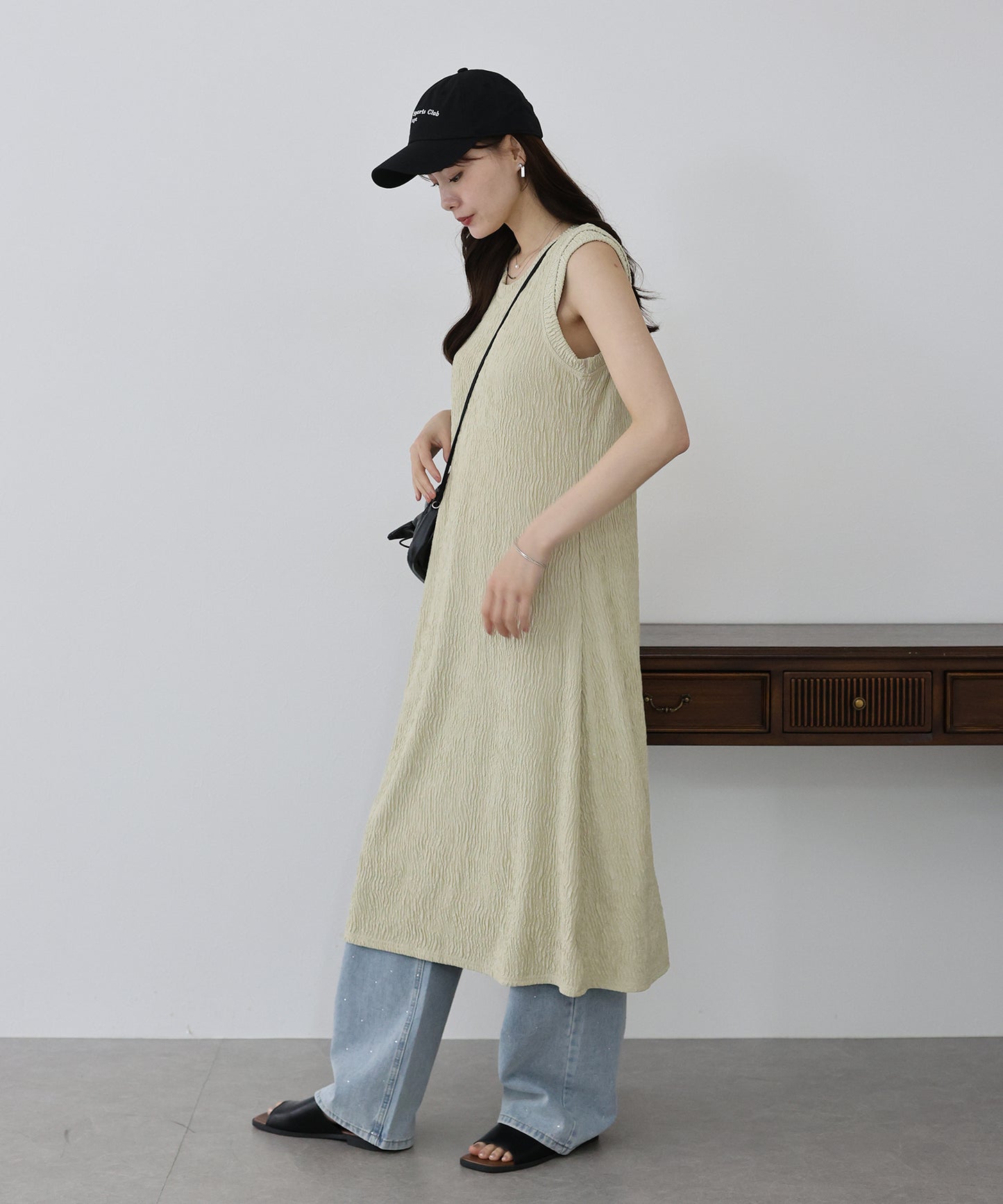 【新商品限定5%OFF(木)】フレンチスリーブプリーツワンピース