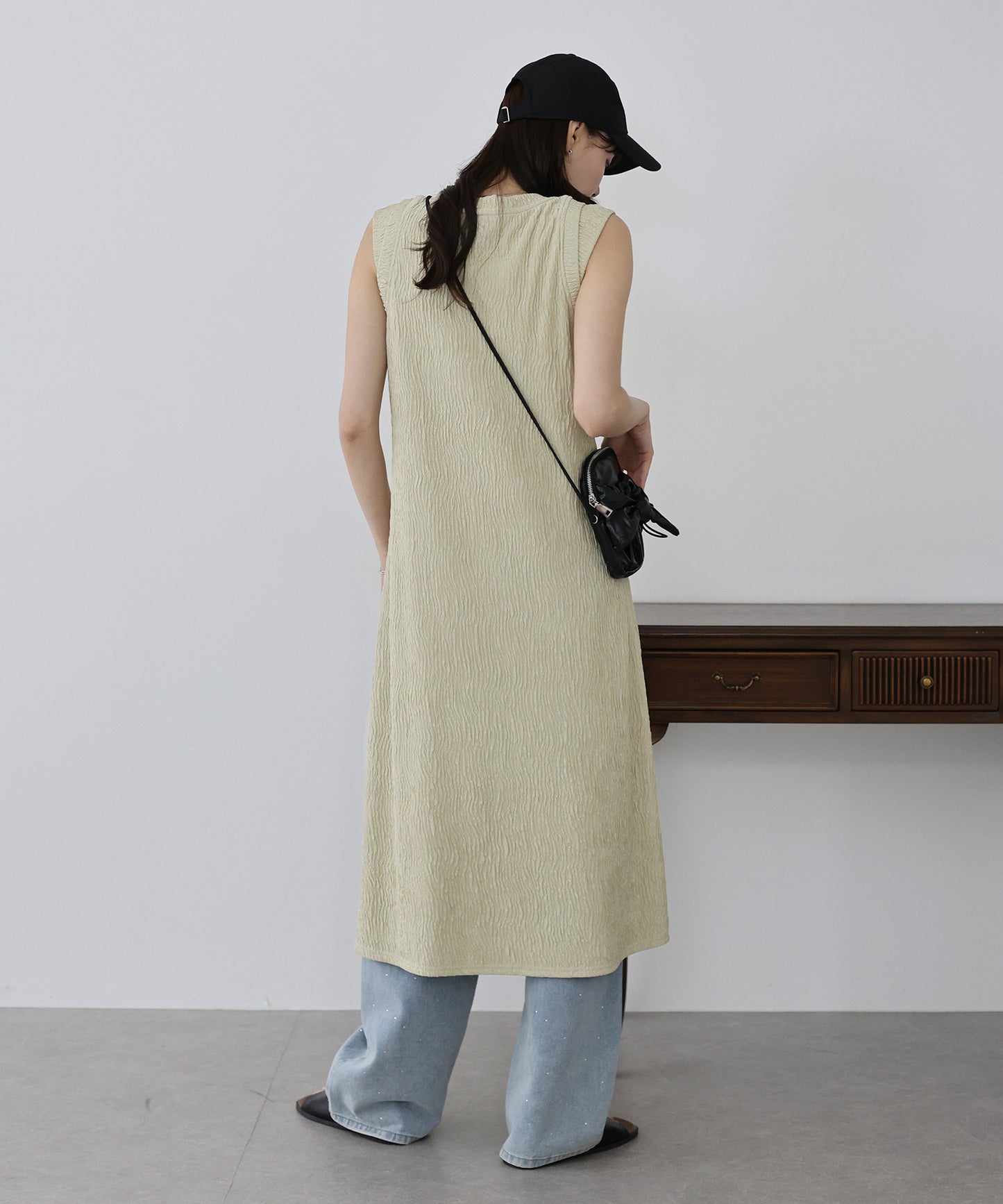 【新商品限定5%OFF(木)】フレンチスリーブプリーツワンピース