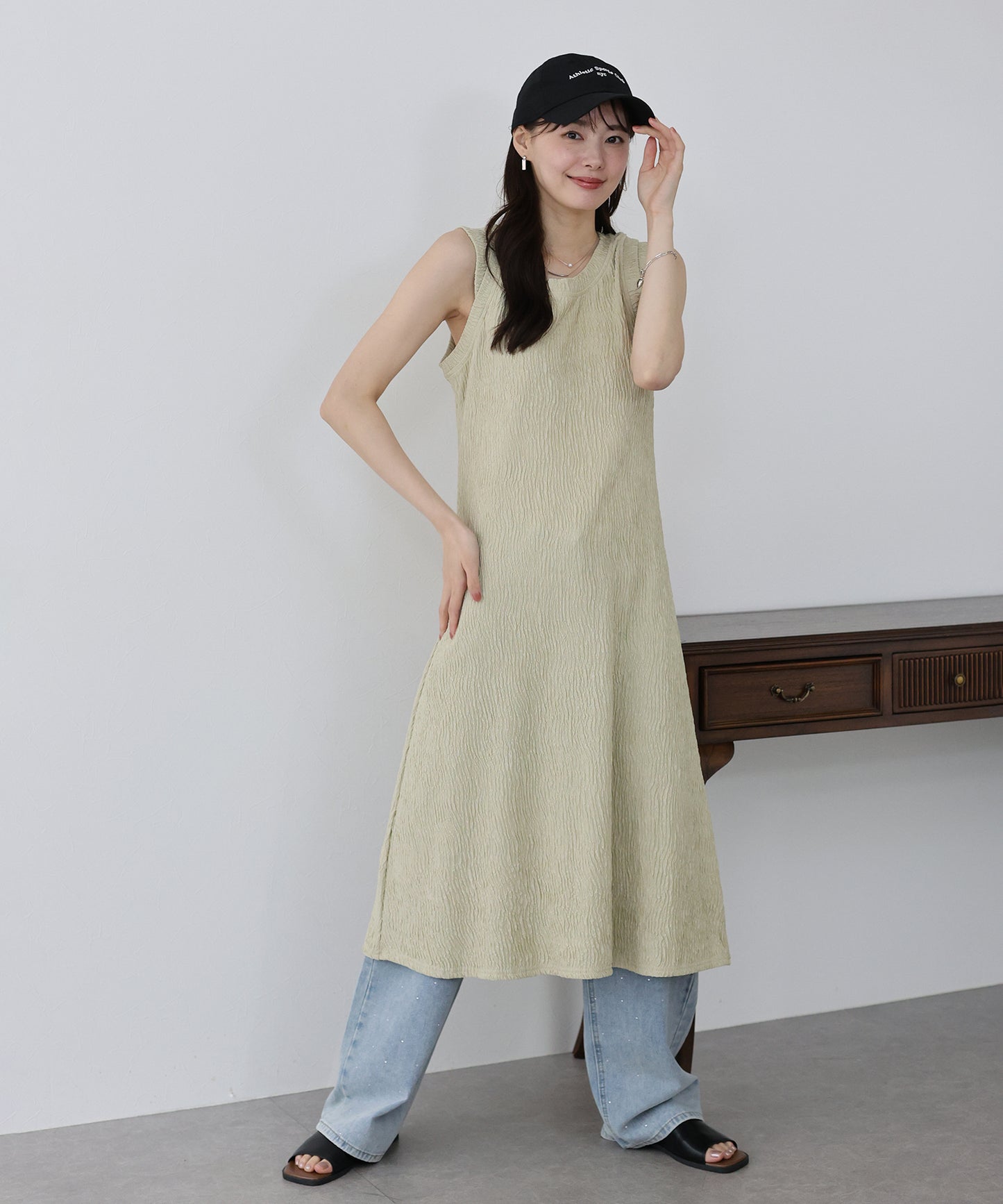 【新商品限定5%OFF(木)】フレンチスリーブプリーツワンピース