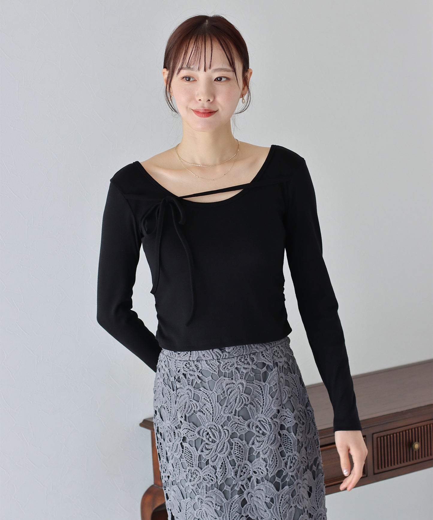 【SALE】フロントリボン付きカットソー