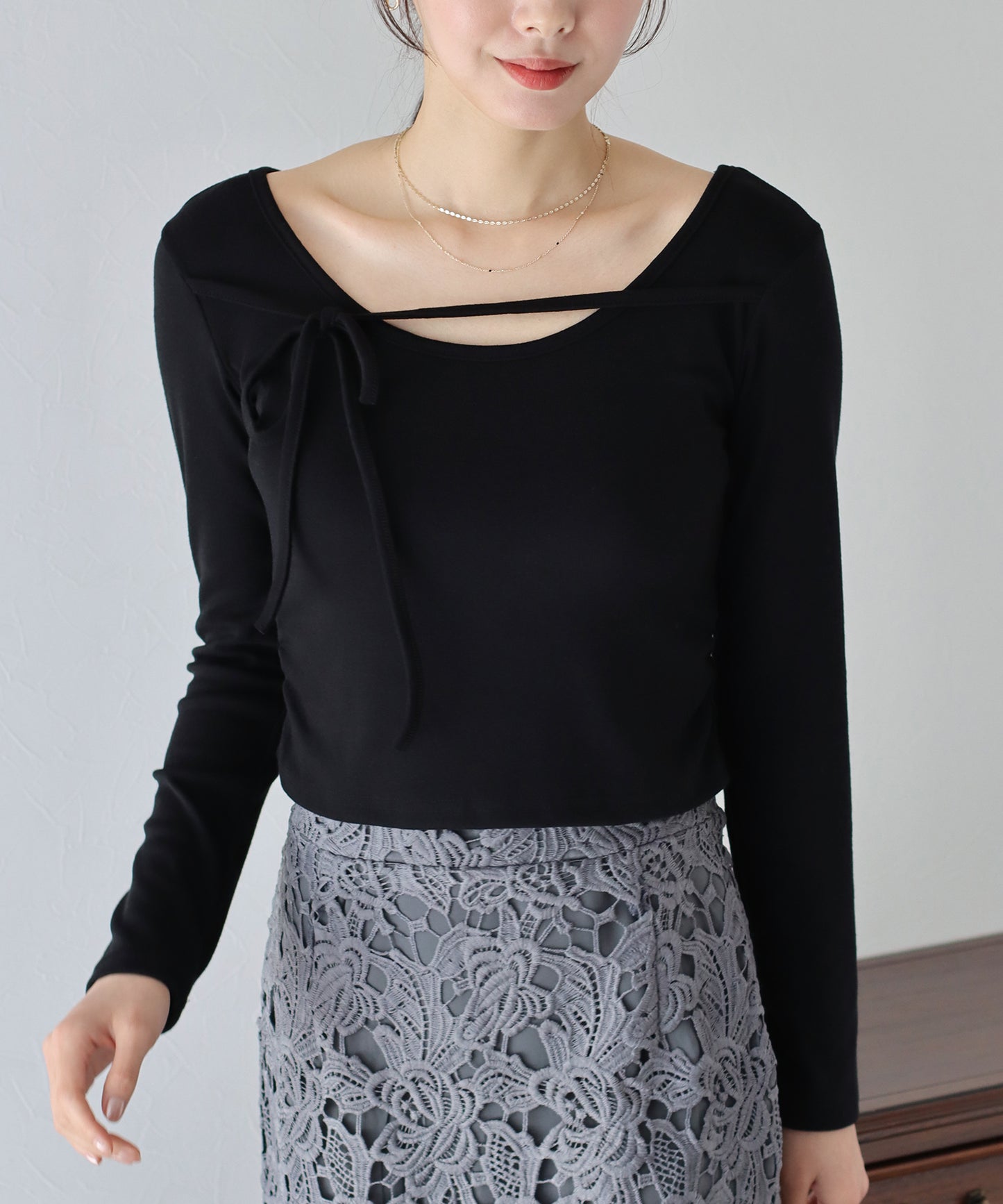 【SALE】フロントリボン付きカットソー