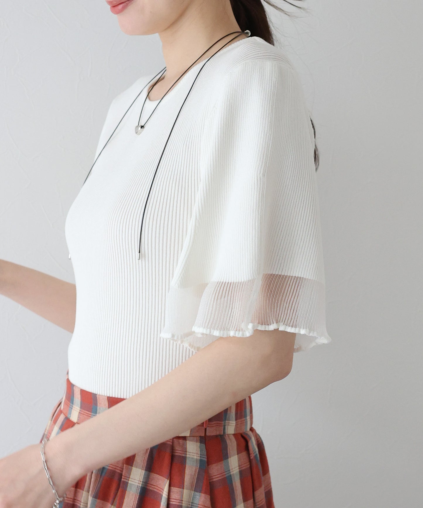 【TIME SALE】半袖先シアーリブニット