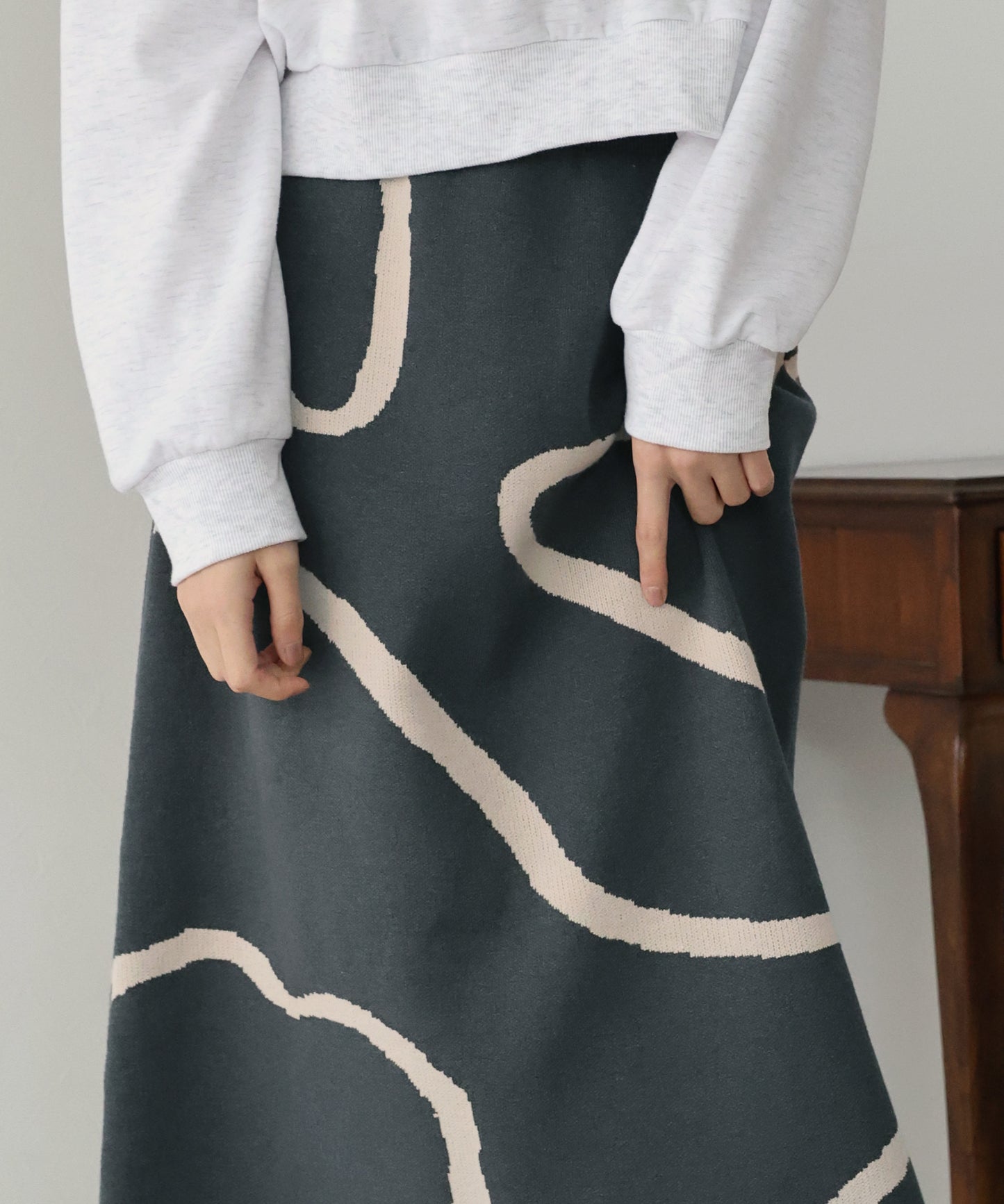 【SALE】ラインジャガードニットスカート