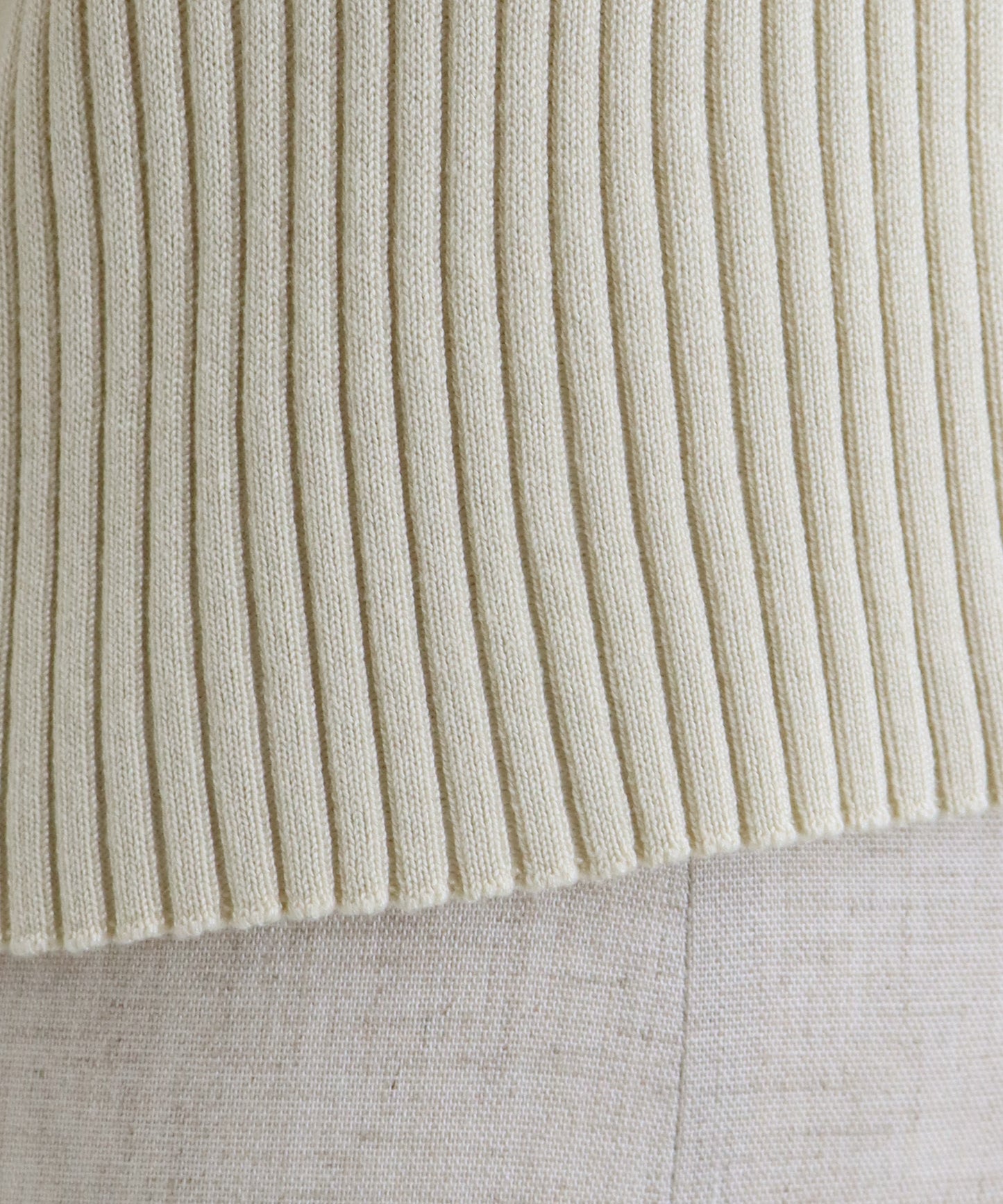 ポロ衿リブニット