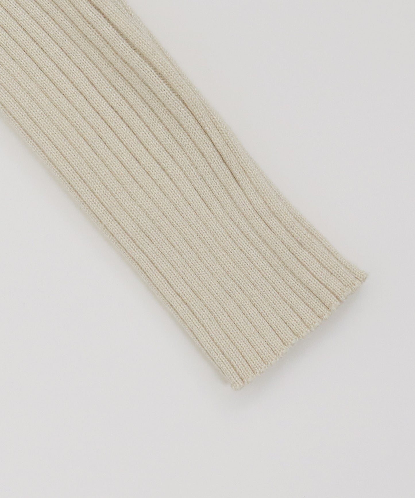 ポロ衿リブニット