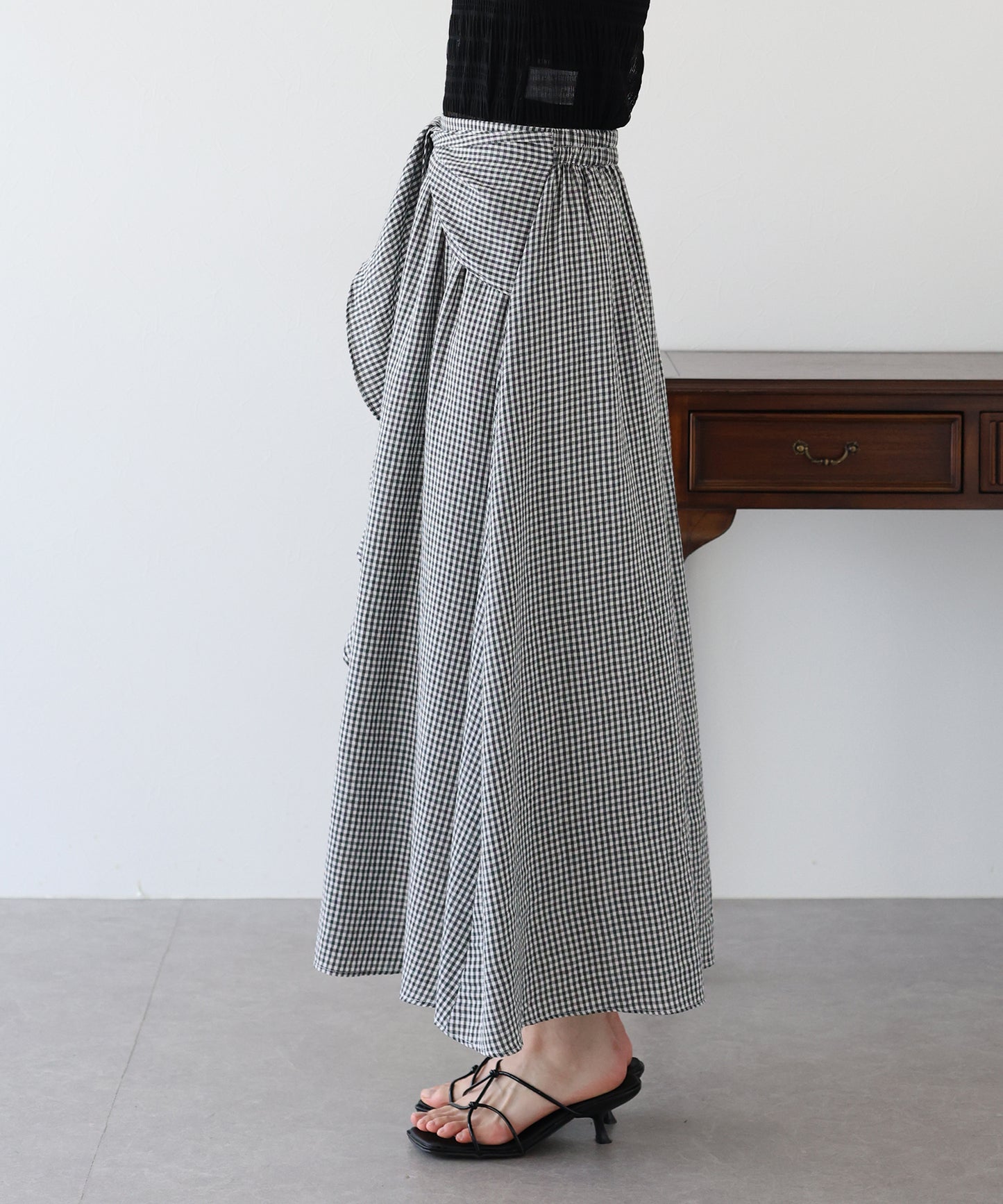 【SALE】フロントフリルチェックスカート