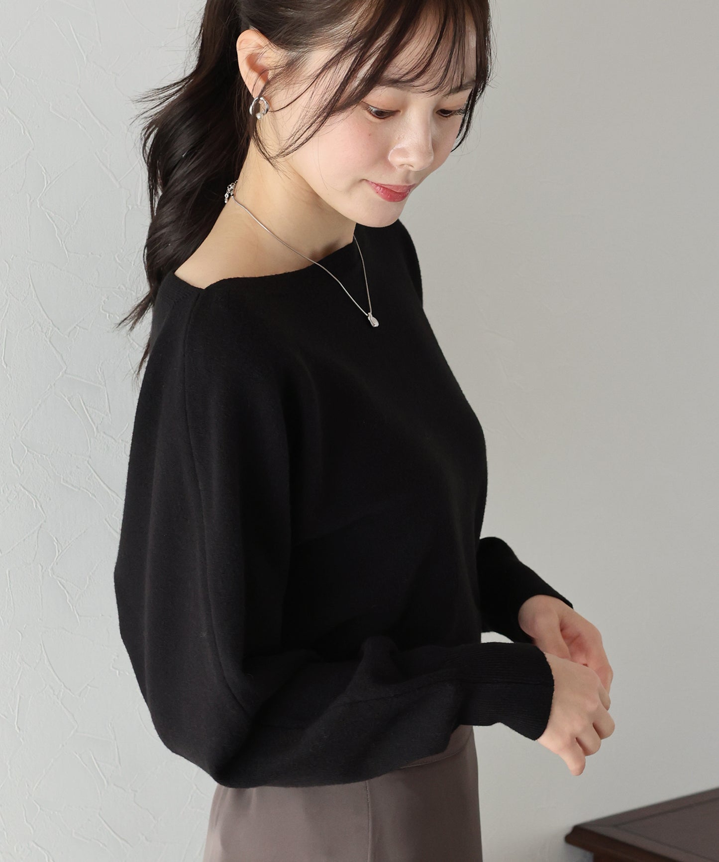 【SALE】ボートネックドルマンニット