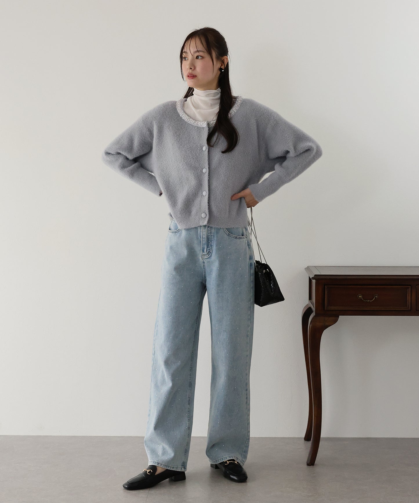 【SALE】ビジュー襟ニットカーディガン