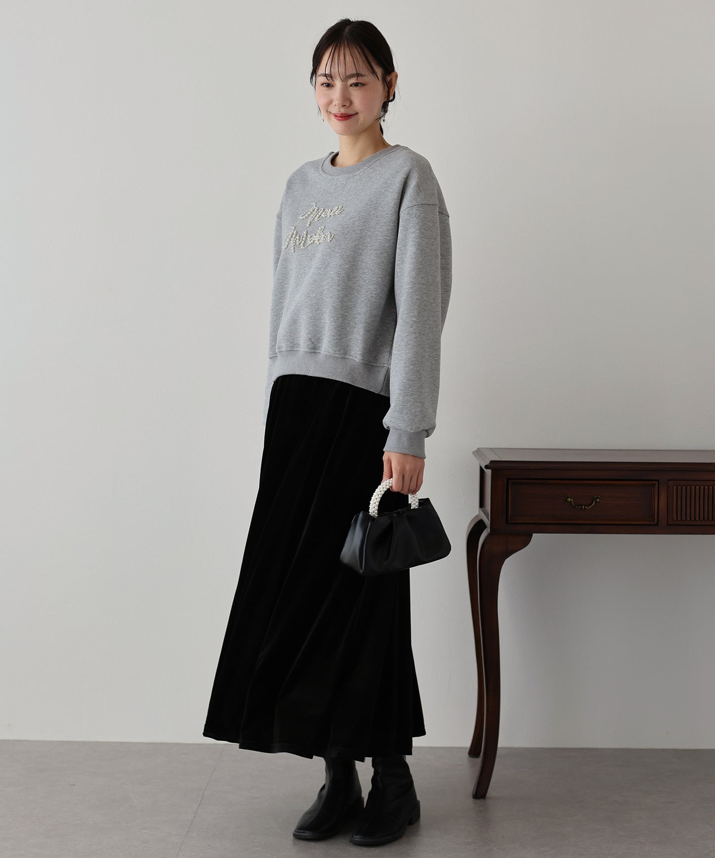 【SALE】パールロゴスウェット