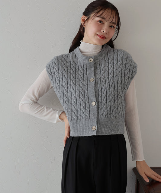 【SALE】ウッドボタンケーブルベスト