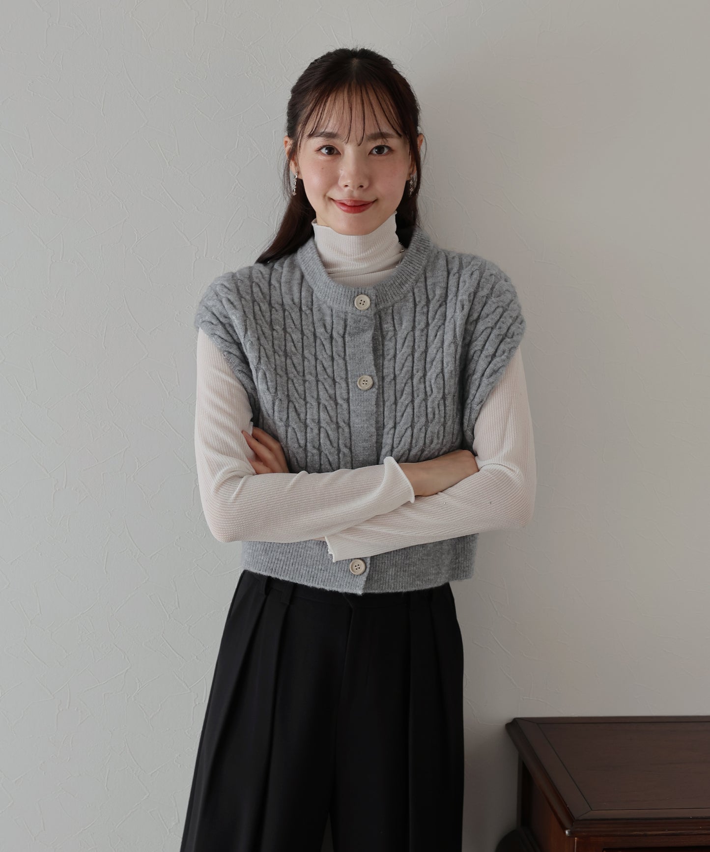 【SALE】ウッドボタンケーブルベスト