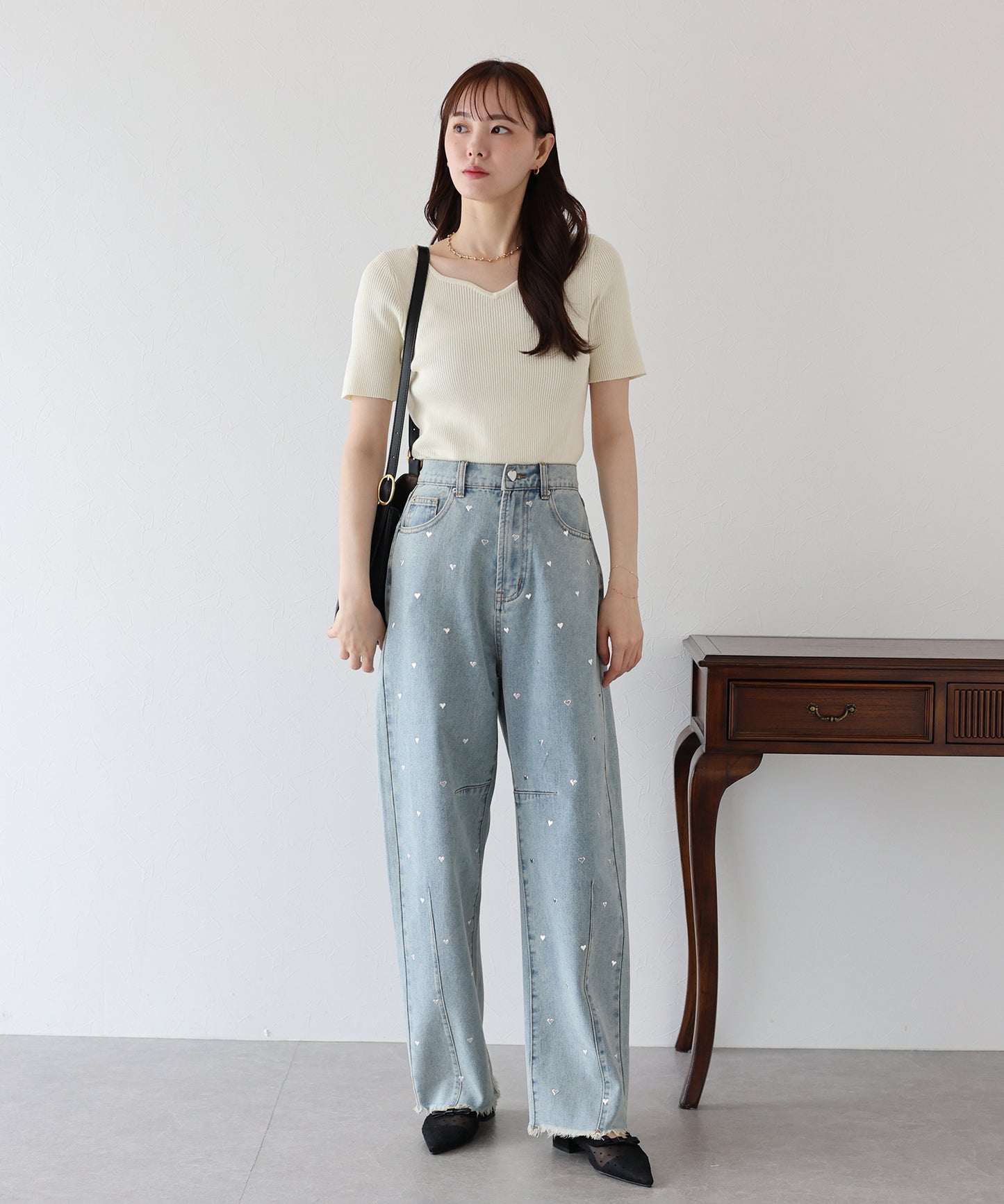 【TIME SALE】ラインストーンカーブデニムパンツ