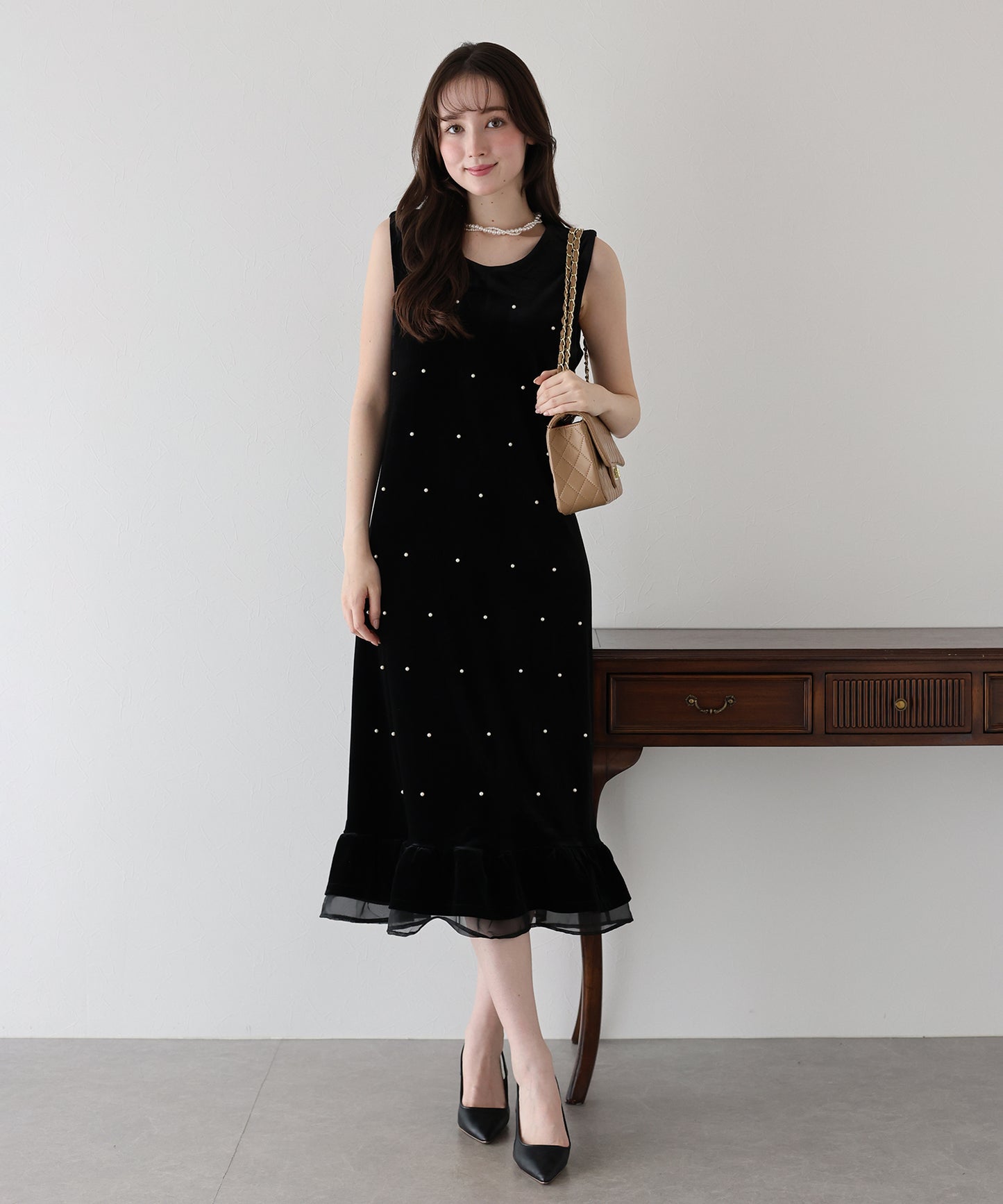 【早割5%OFF】パール付きベロアワンピース