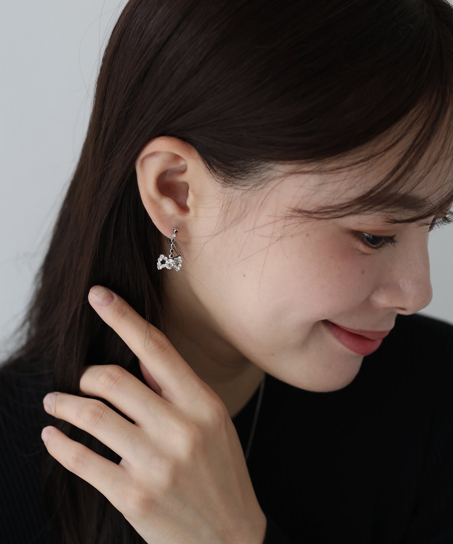 ビジューリボンペタルピアス【ネコポス】