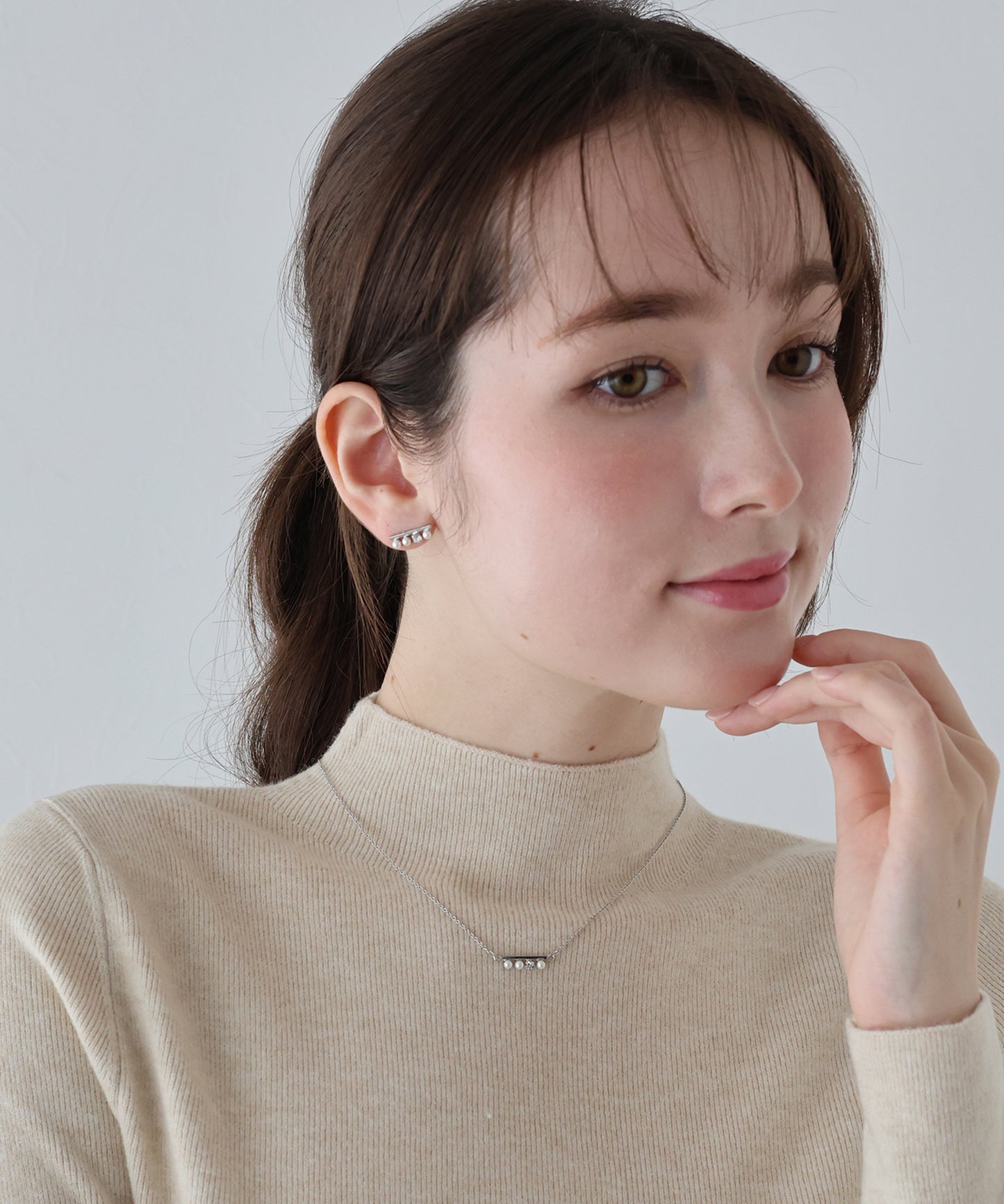 【早割5%OFF】パールビジューバーピアス / ニッケルフリー【ネコポス】