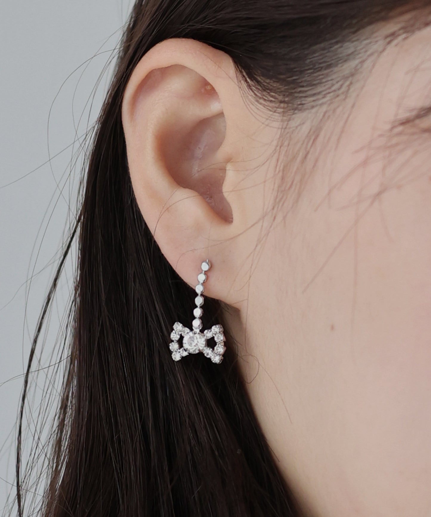 ビジューリボンペタルピアス【ネコポス】