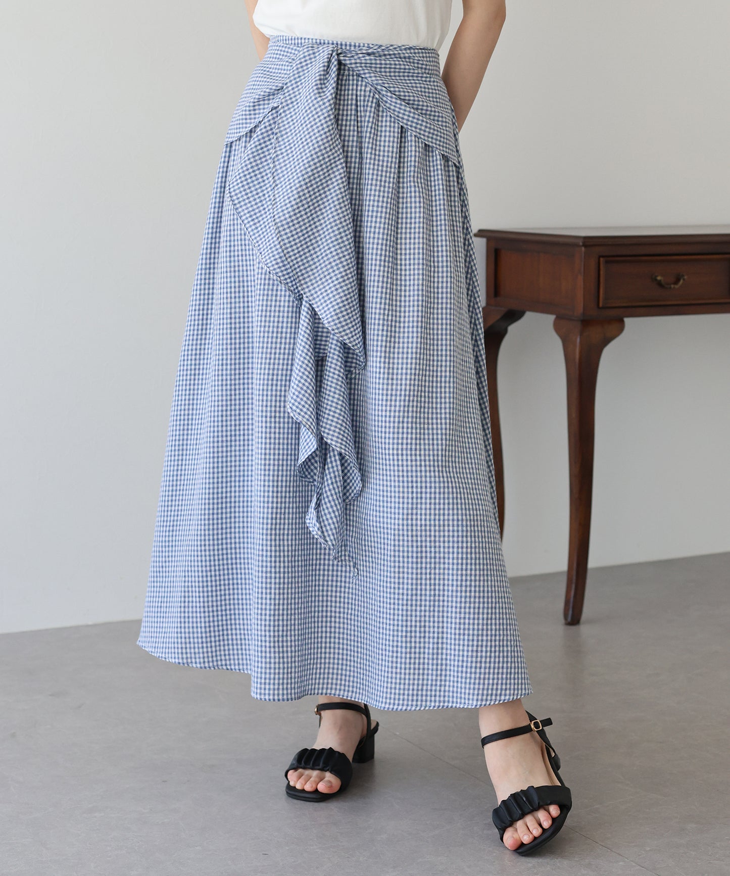 【SALE】フロントフリルチェックスカート