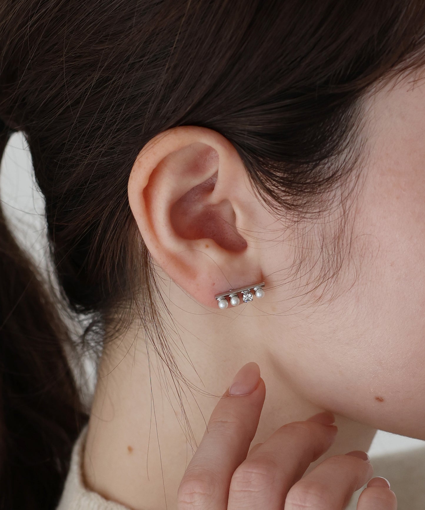 【早割5%OFF】パールビジューバーピアス / ニッケルフリー【ネコポス】