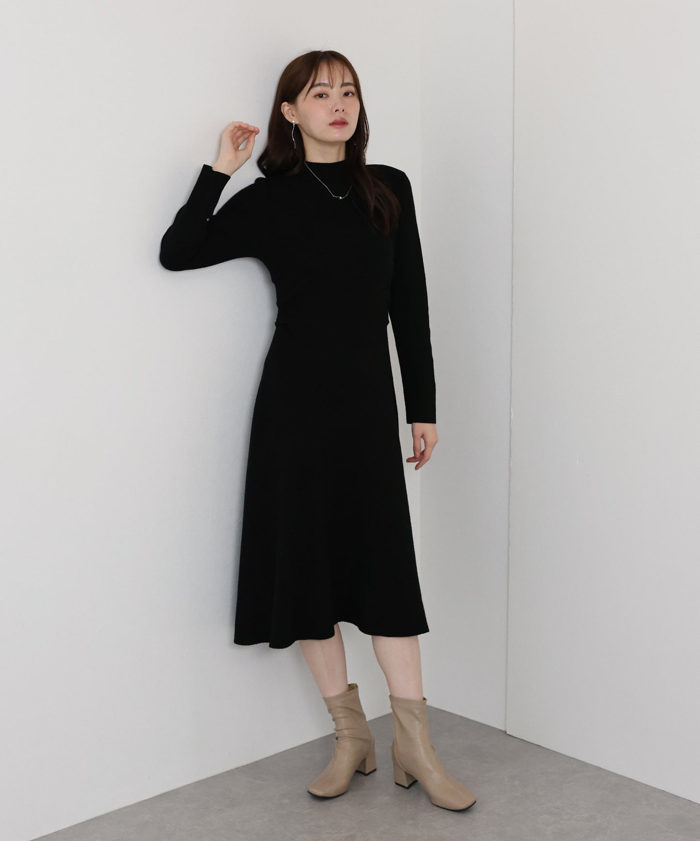 【早割5%OFF】サイドタックニットワンピース