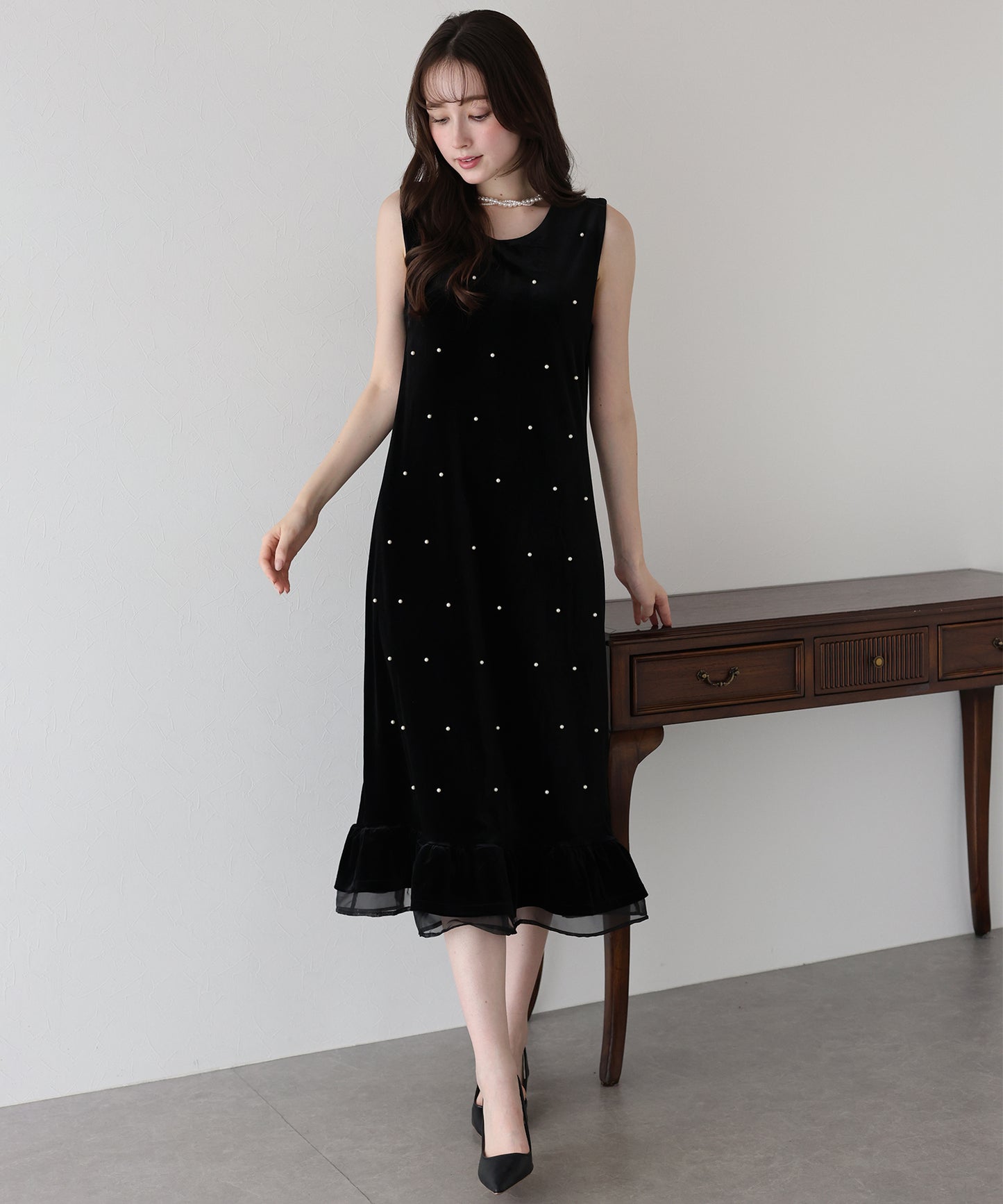 【早割5%OFF】パール付きベロアワンピース