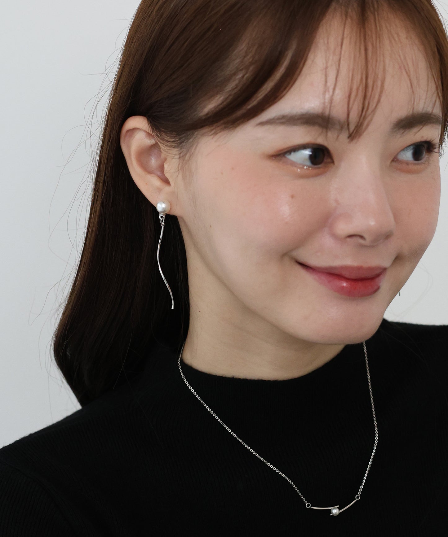 【早割5%OFF】パールラインロングピアス / ニッケルフリー【ネコポス】