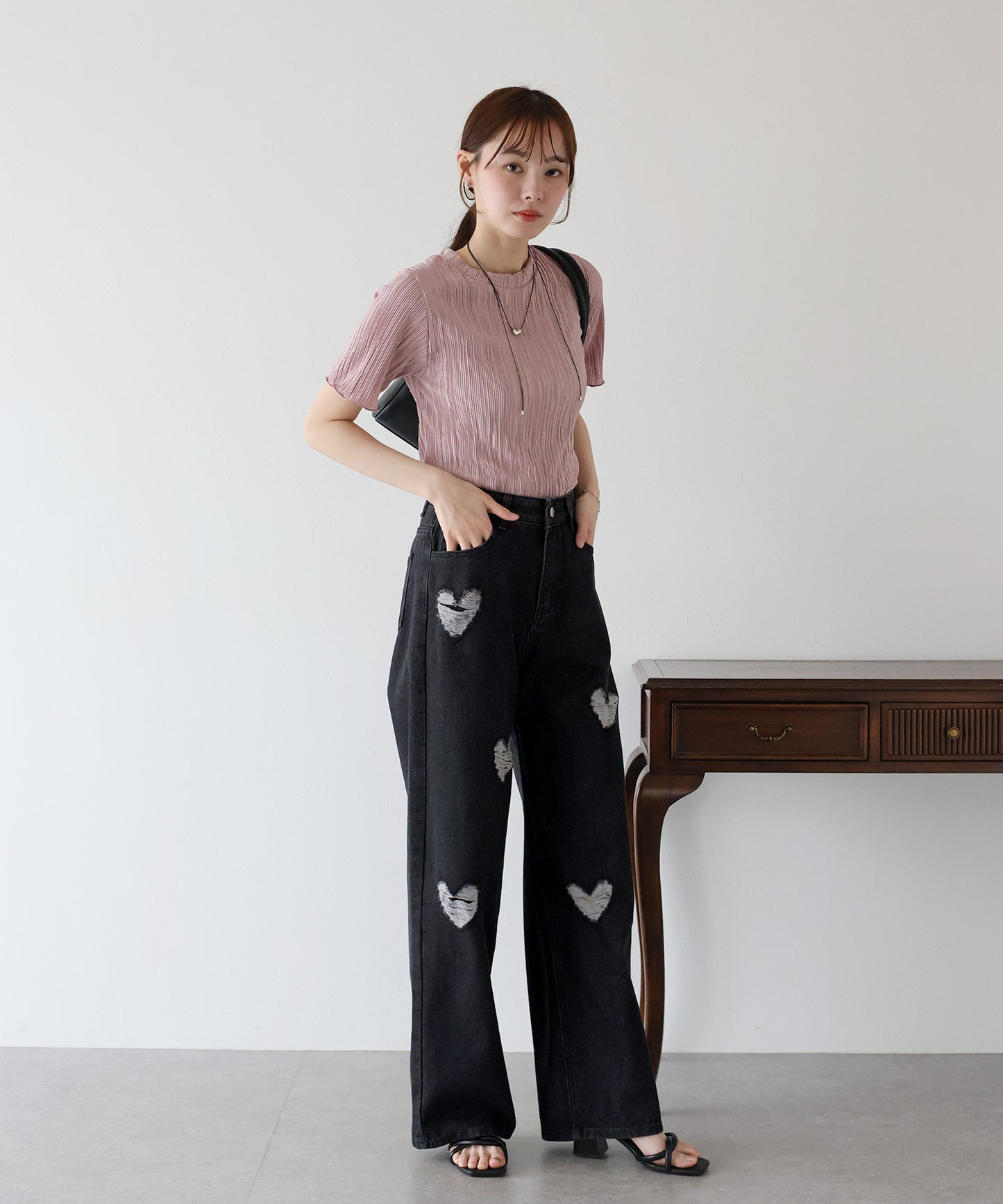 【SALE】ハートダメージデニムパンツ