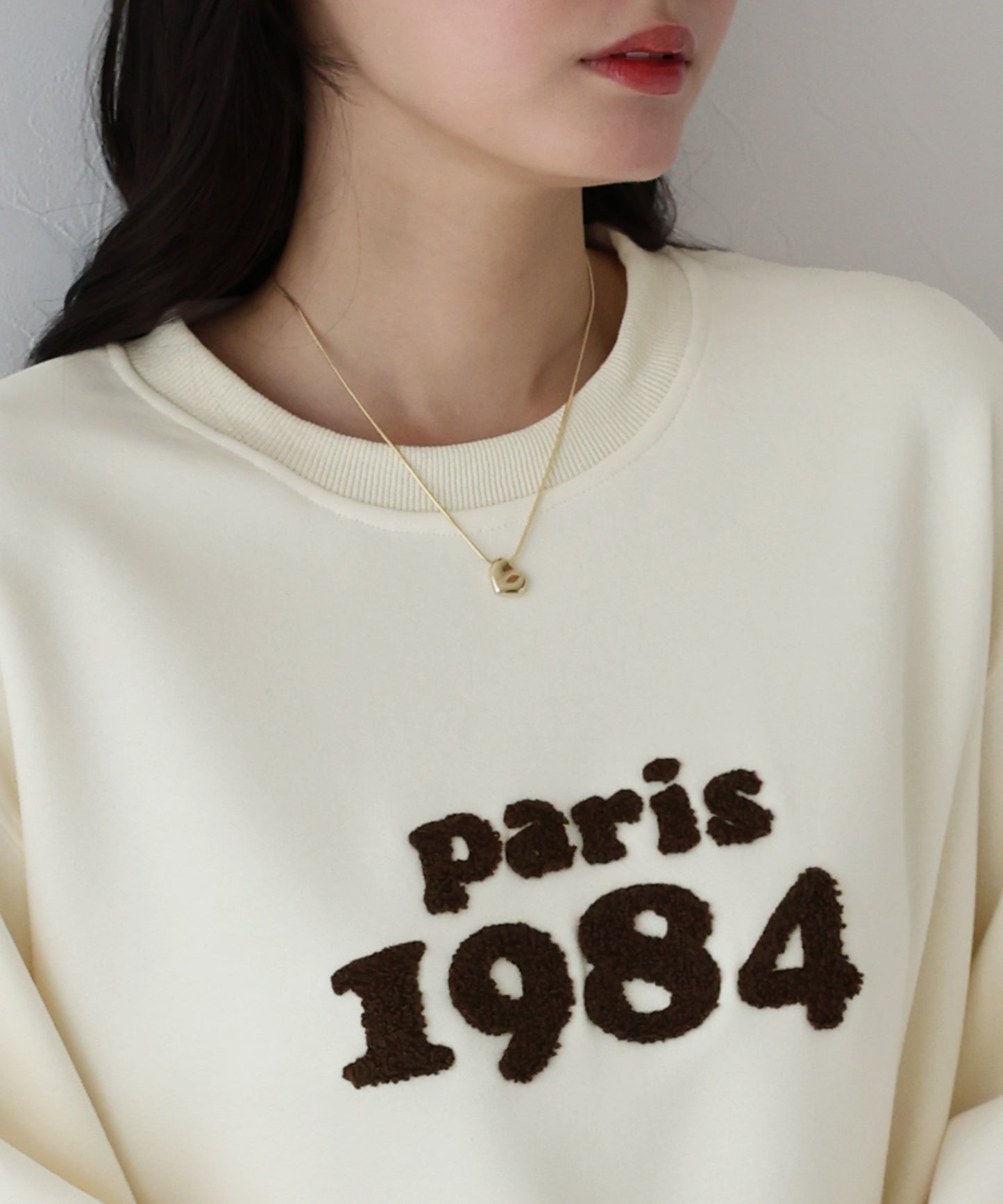 parisロゴスウェット