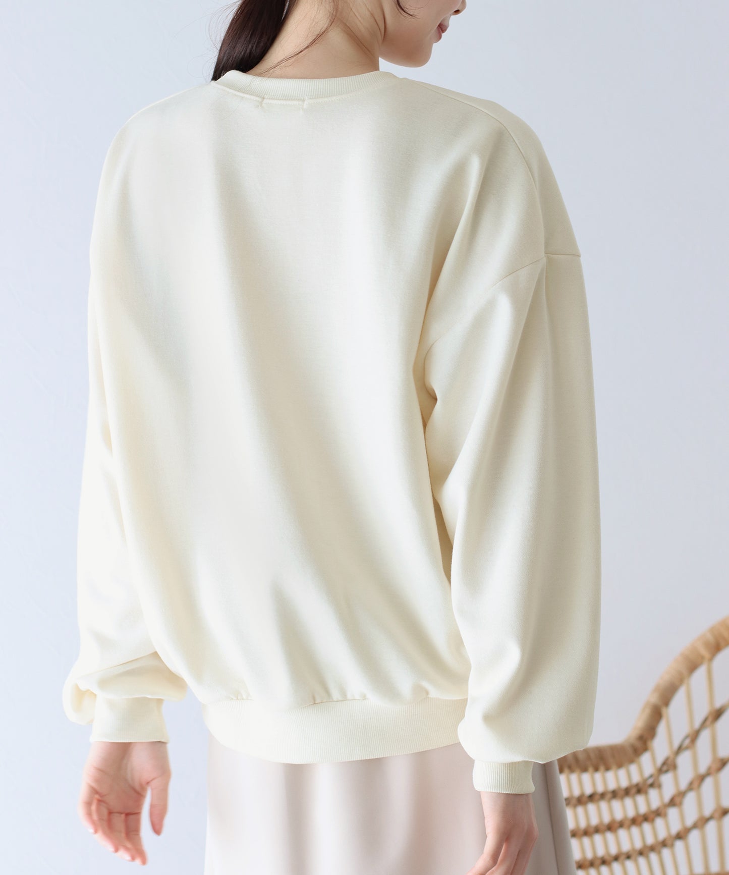 【SALE】リボン付きオーバーサイズスウェット
