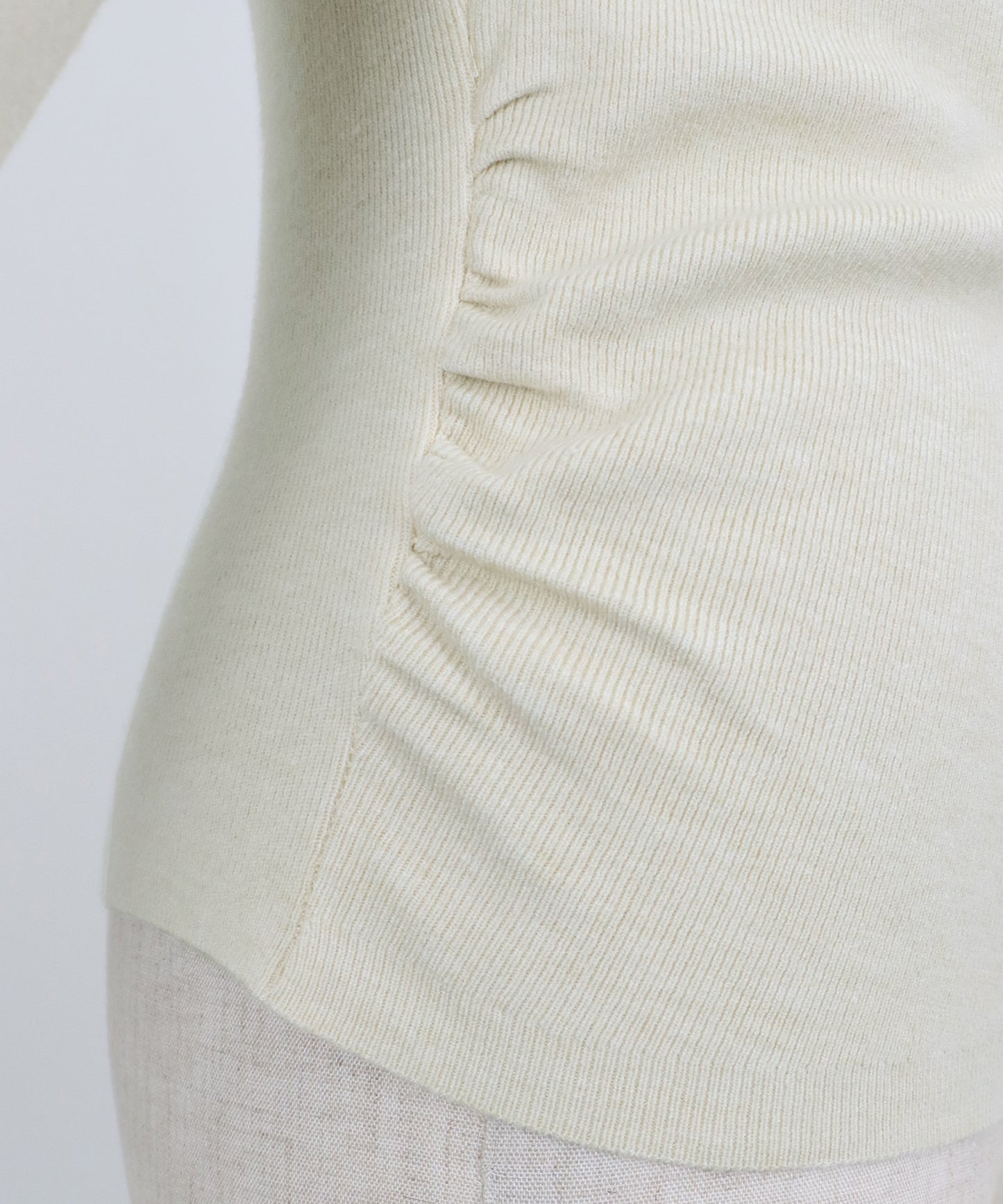 ドレープニット