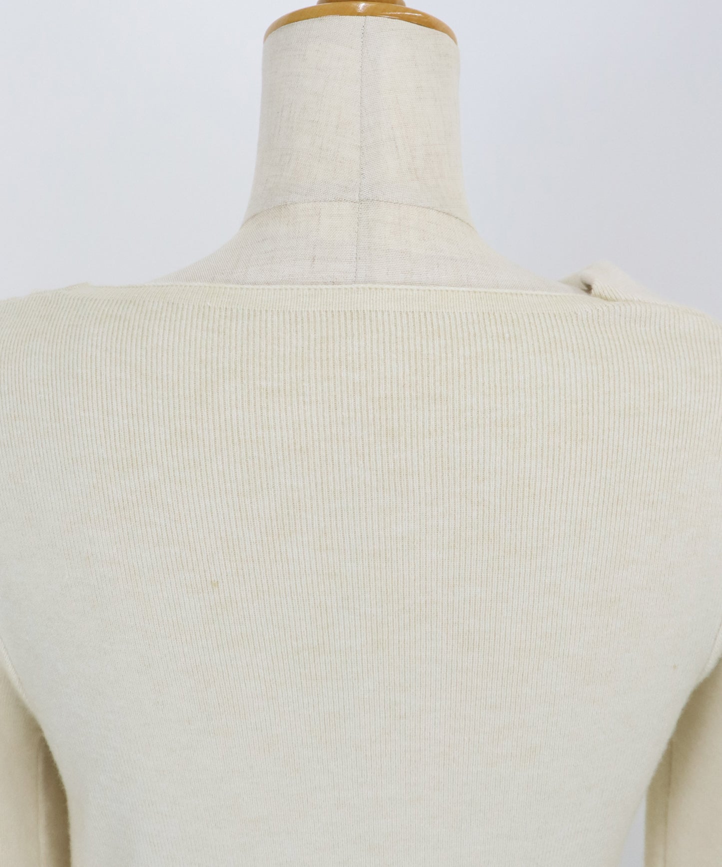 ドレープニット