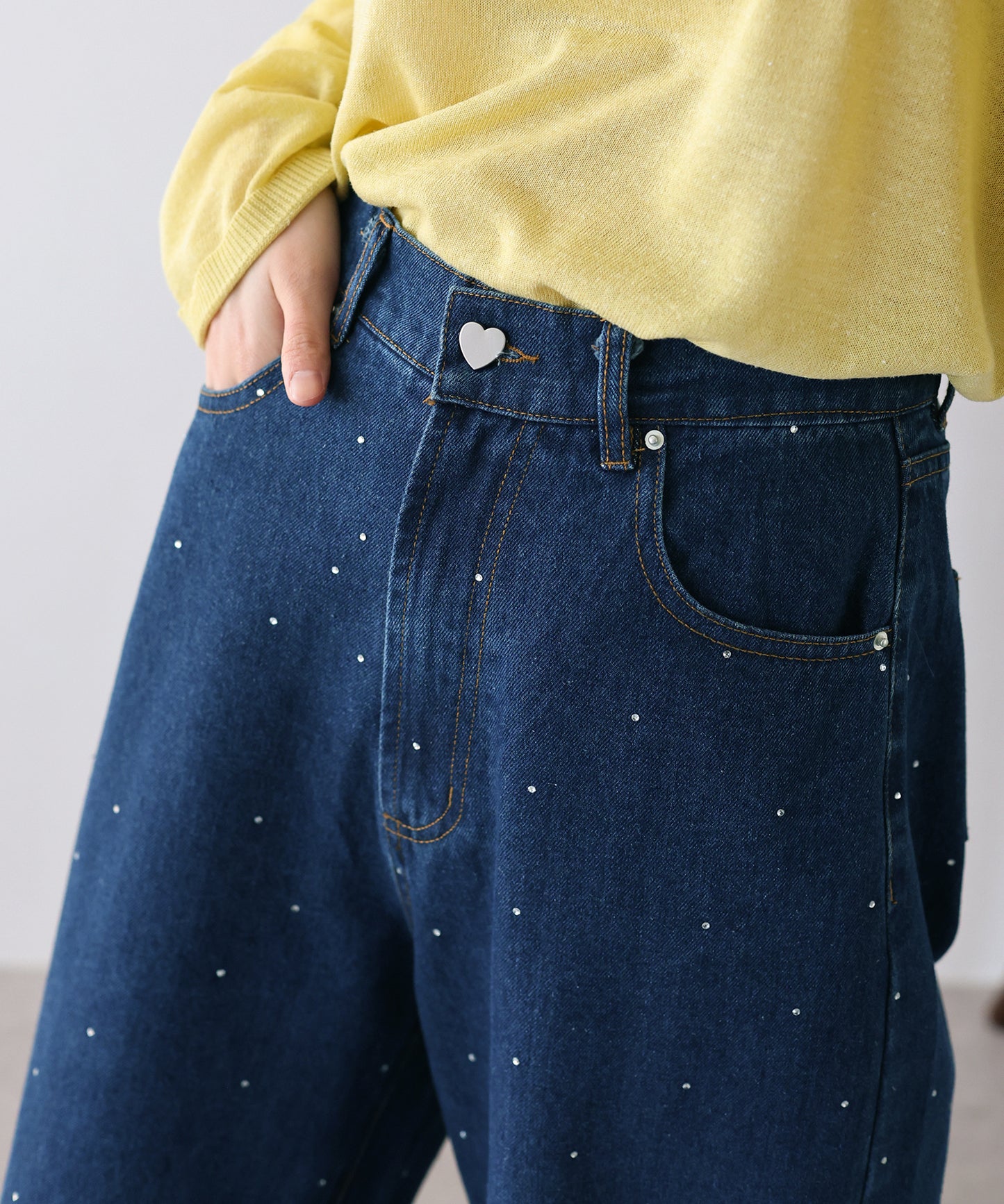 【TIME SALE】ラインストーンカーブデニムパンツ