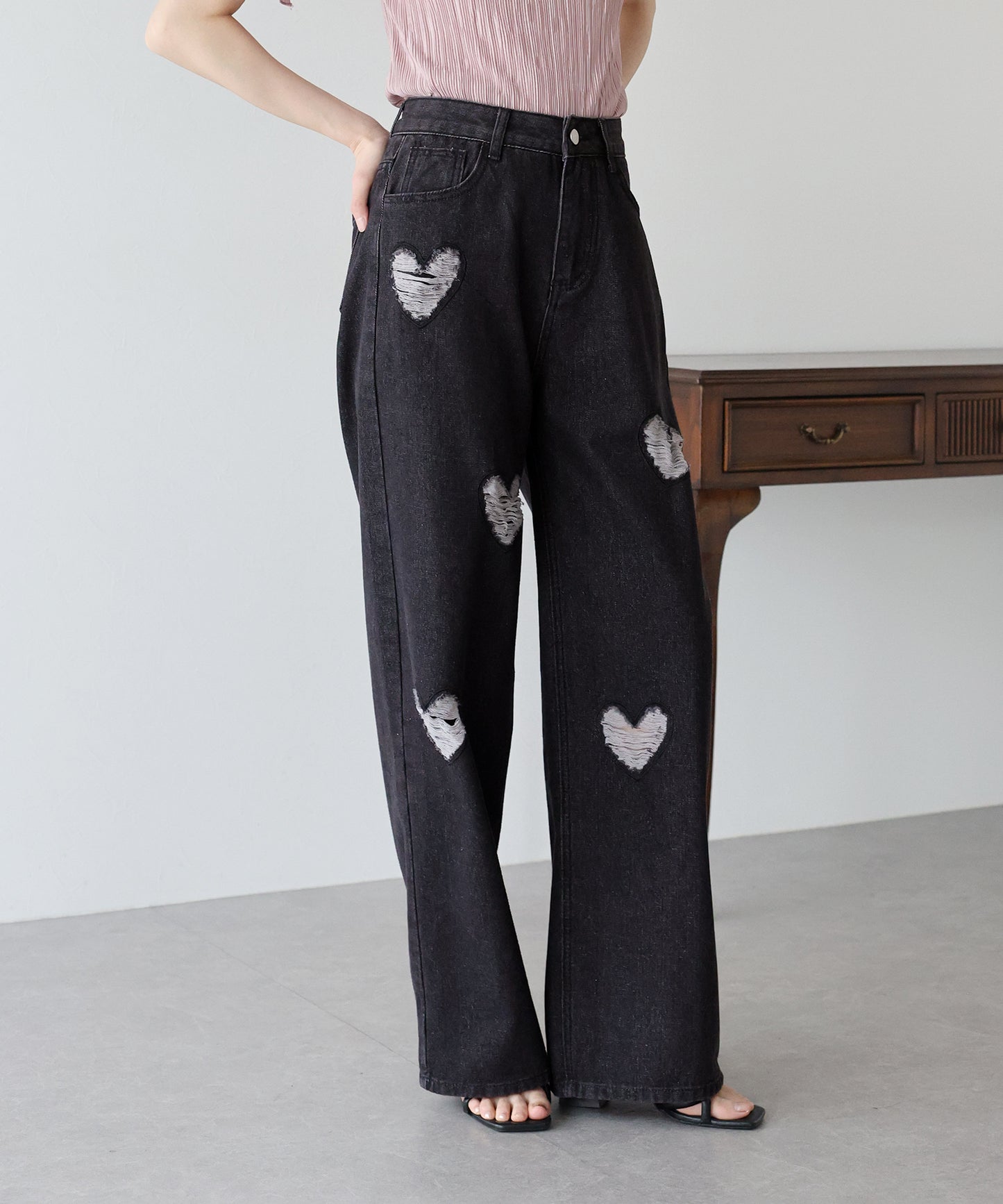 【SALE】ハートダメージデニムパンツ