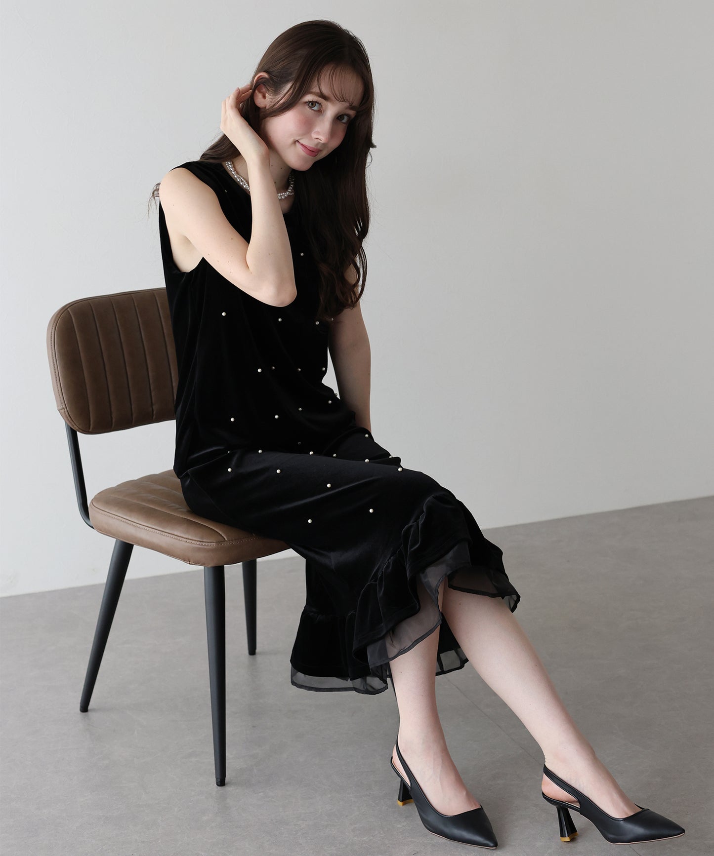 【早割5%OFF】パール付きベロアワンピース