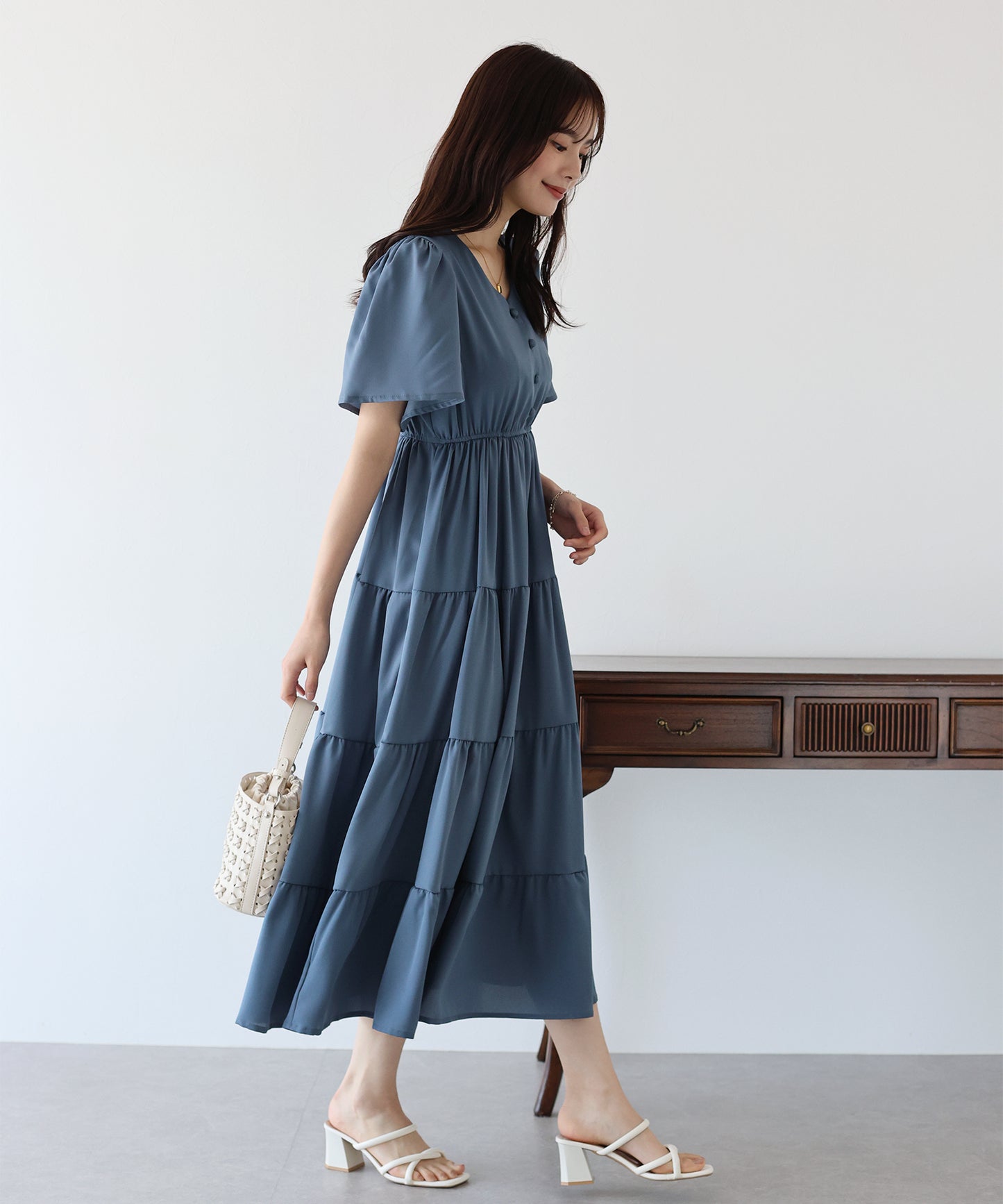 【SALE】フレアスリーブティアードワンピース