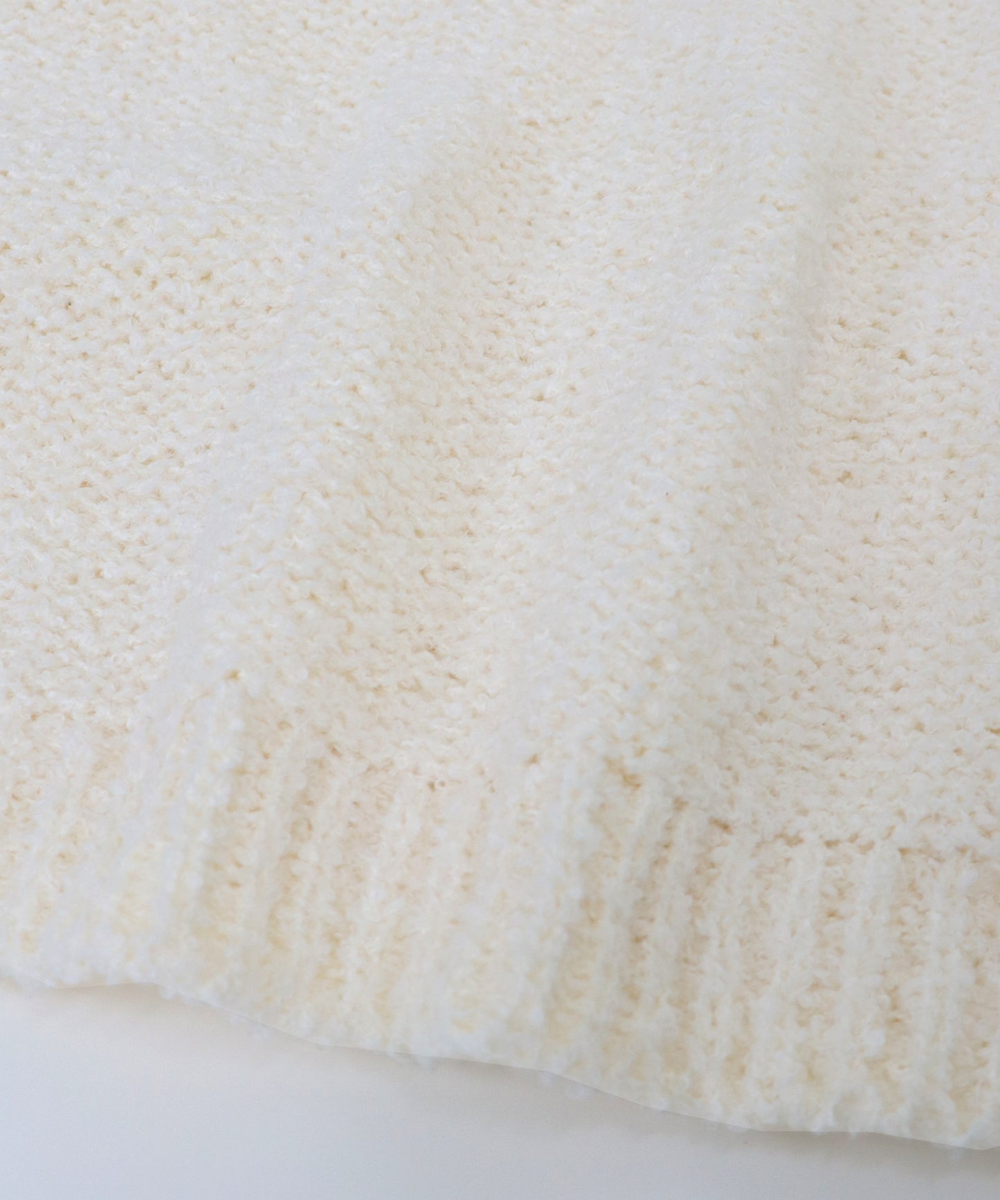 ノーカラーニットジャケット