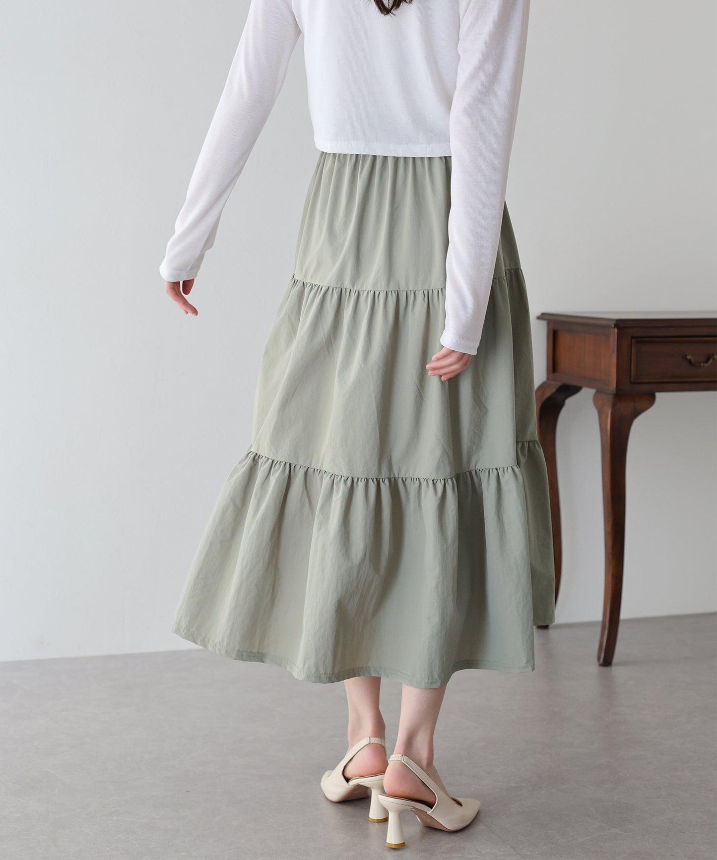 【SALE】ナイロンティアードスカート