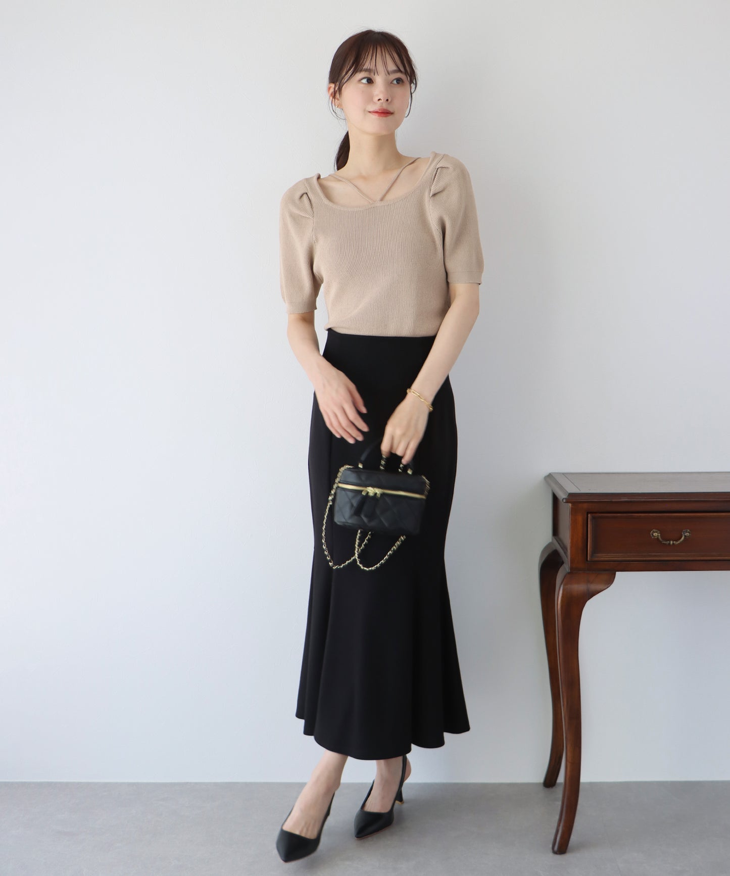 【TIME SALE】前後2WAYホルターネックプルオーバー